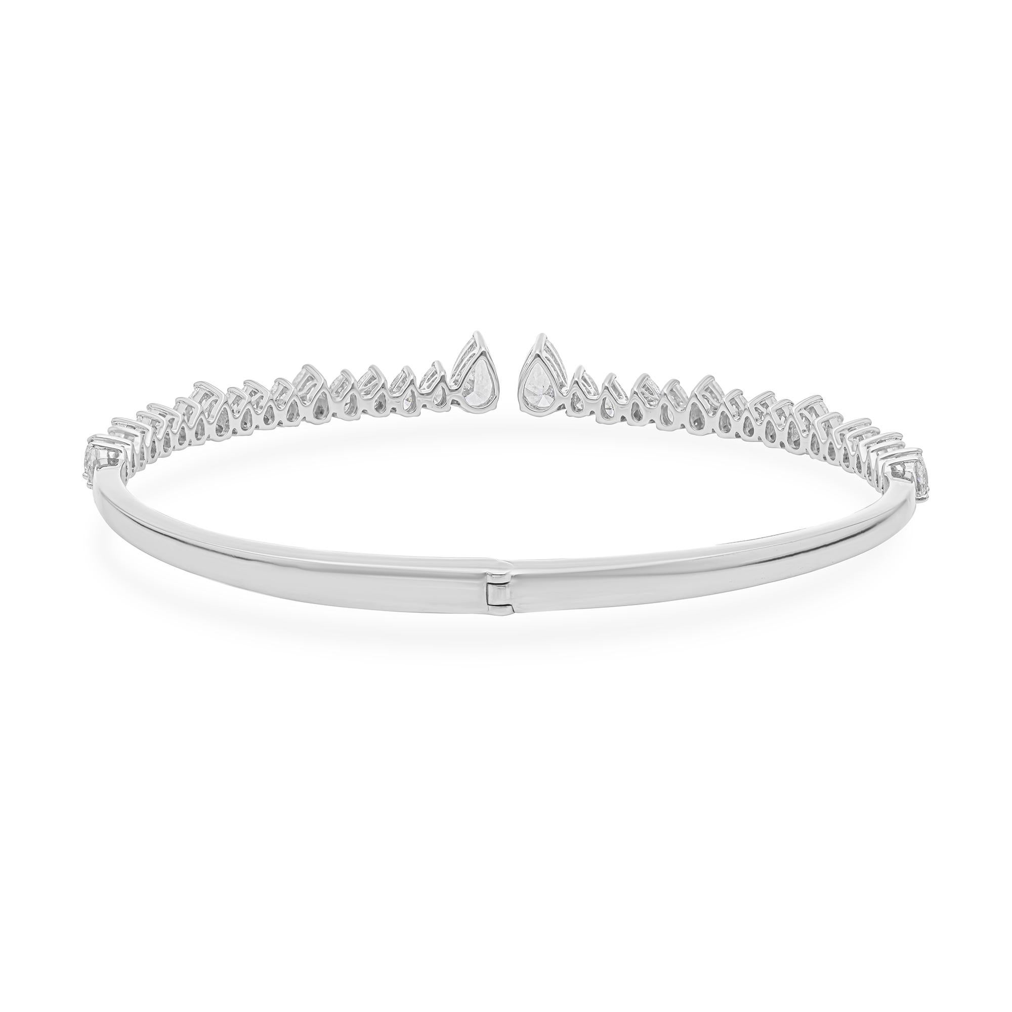 Modernes, abgestuftes, offenes Birnen-SI/H-Diamant-Armband aus 18 Karat Weißgold (Modernistisch) im Angebot