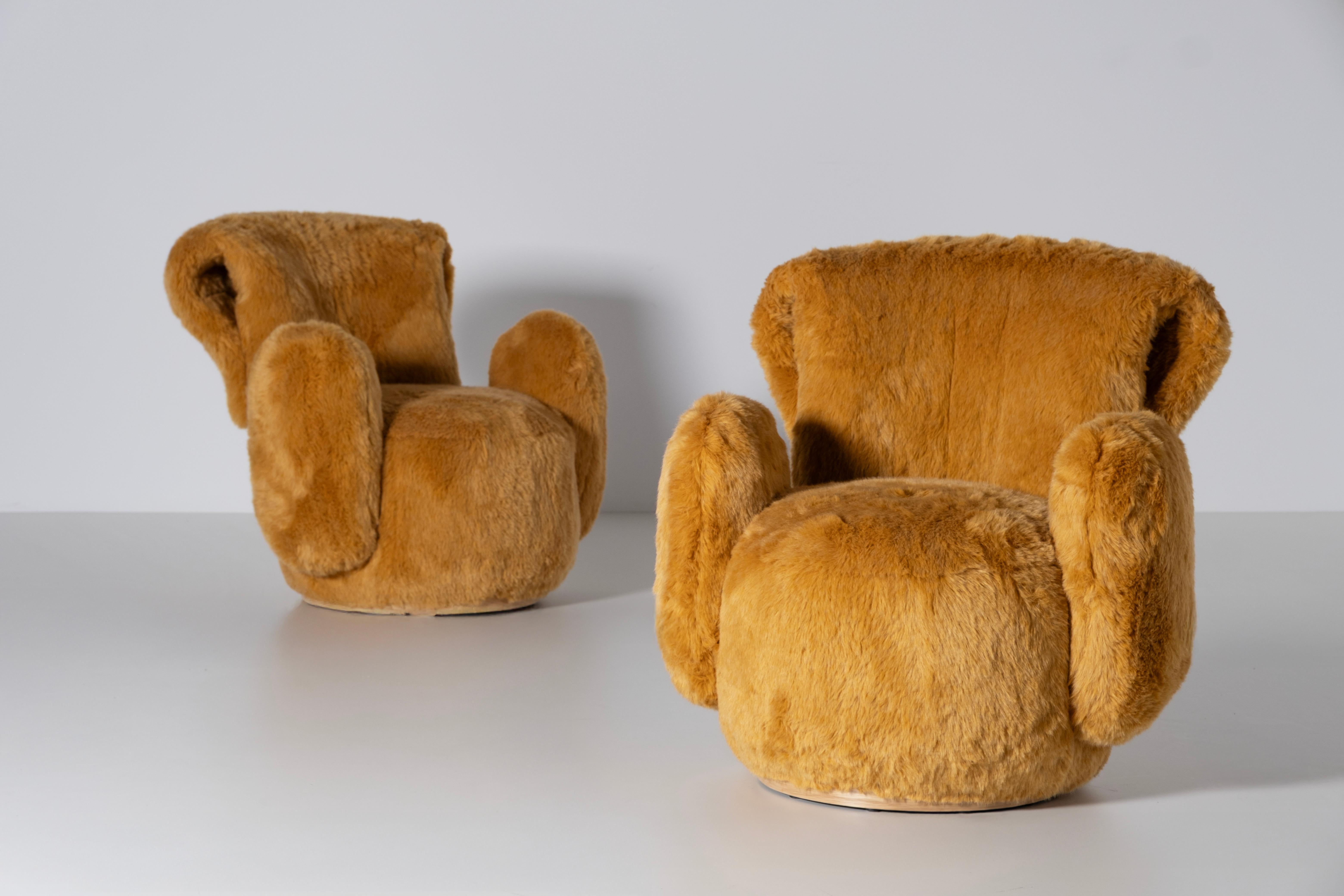 Fait main The Moderns Armchair, Brown Faux Fur, Handmade Portugal by Greenapple en vente