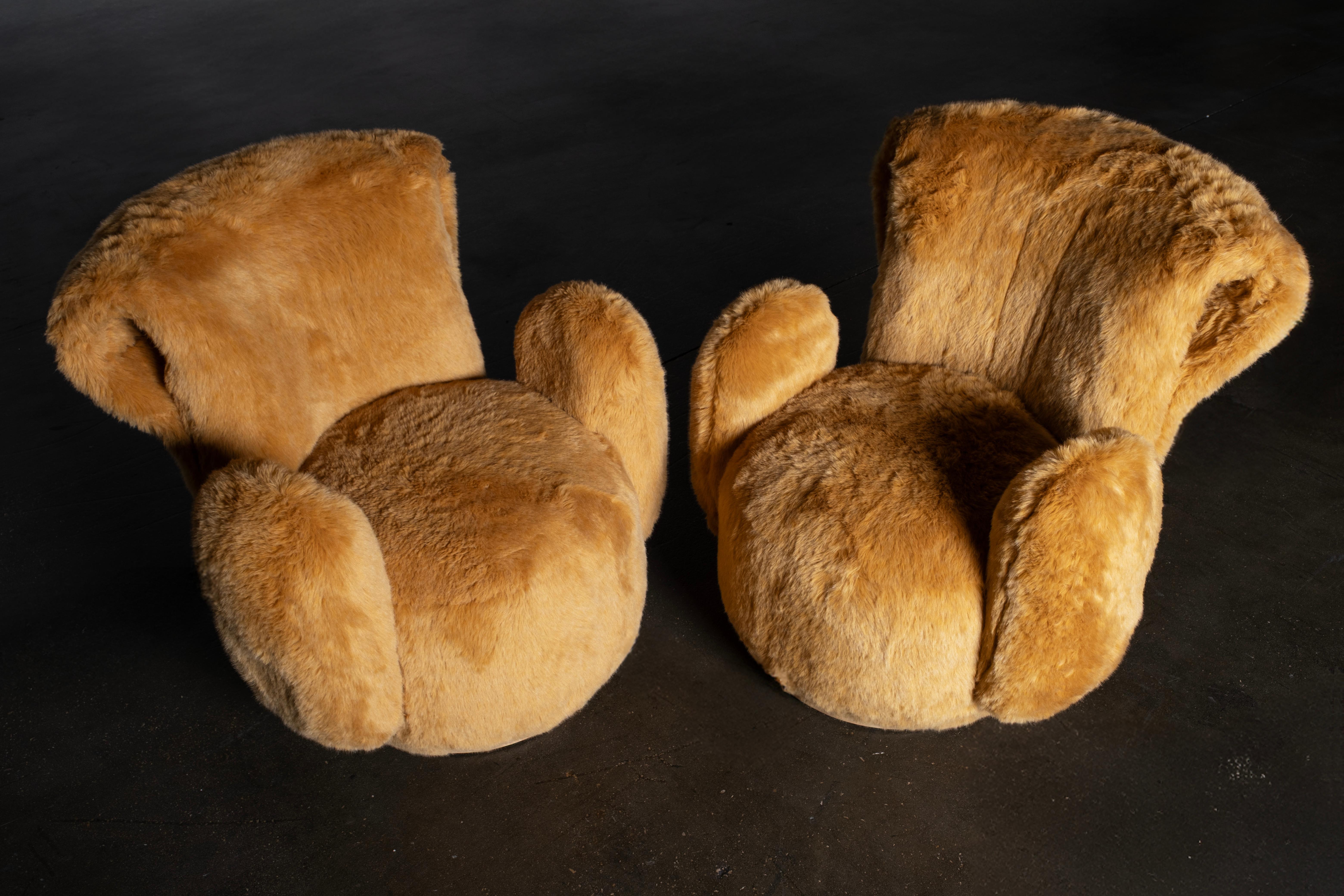 The Moderns Armchair, Brown Faux Fur, Handmade Portugal by Greenapple Neuf - En vente à Lisboa, PT