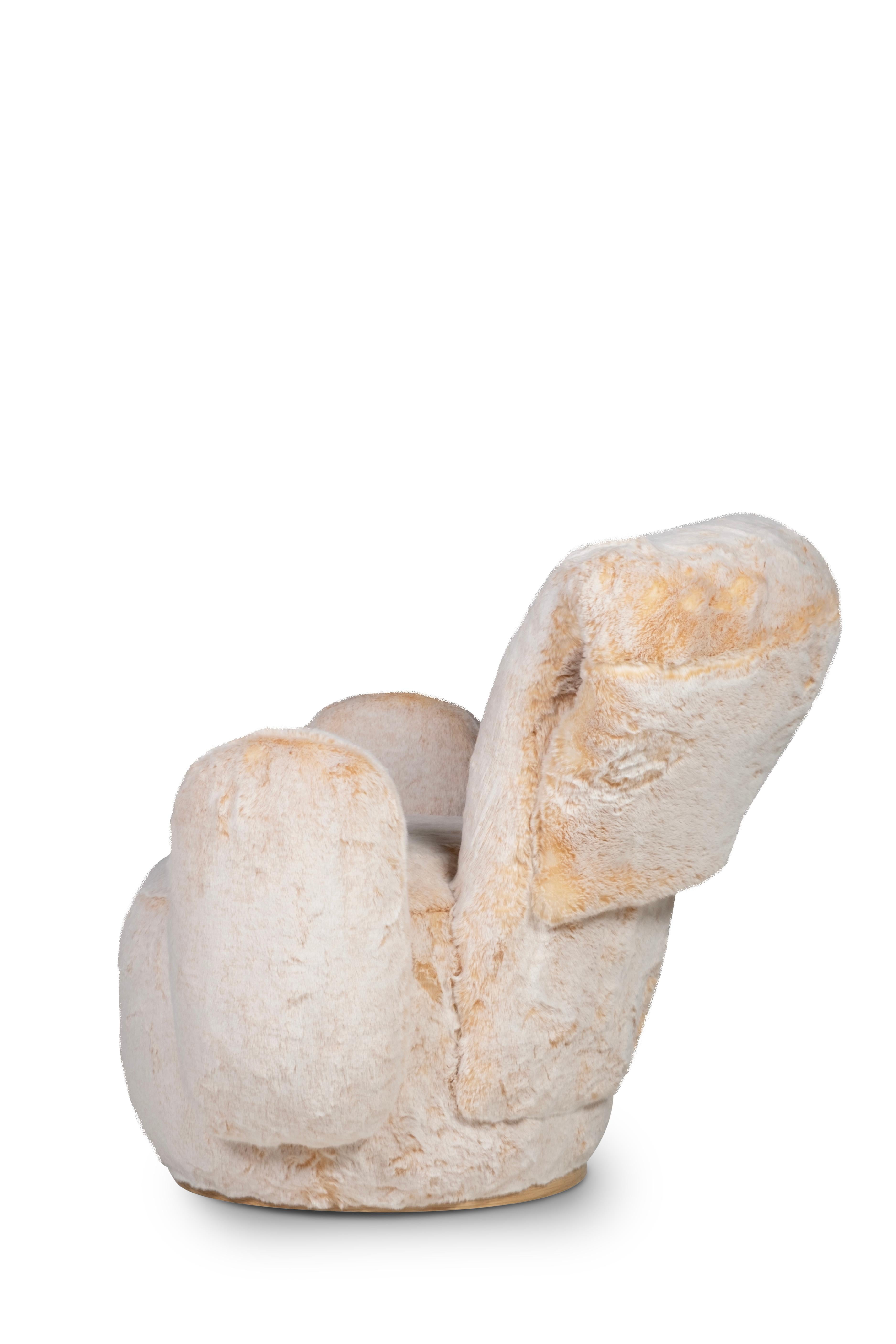 Modern Grass Set/2 Sessel, Pfirsich Creme Kunstfell, Handgemacht von Greenapple (Portugiesisch) im Angebot