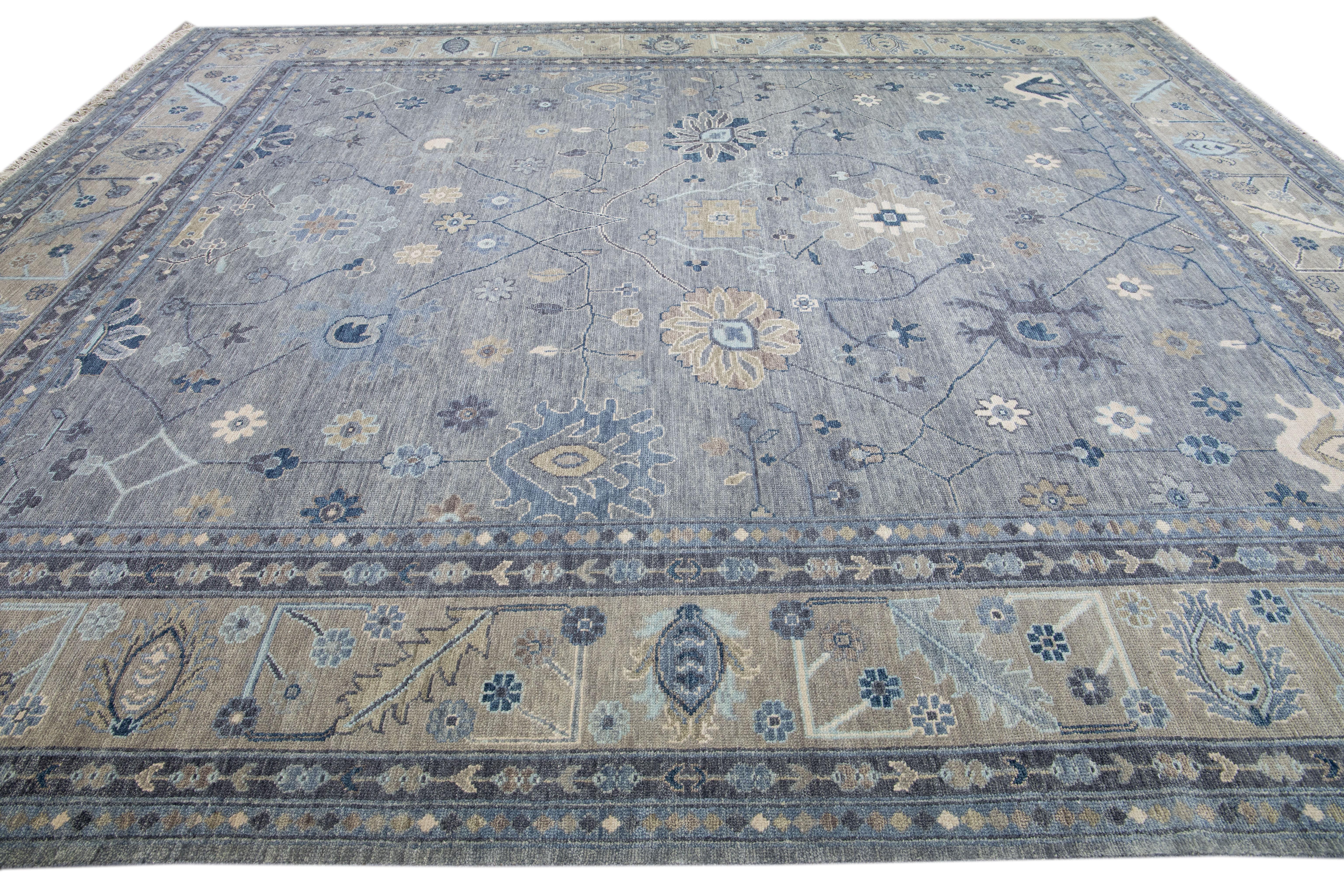 Modern Gray and Beige Oushak Handmade Floral Motif Oversize Wool Rug In New Condition For Sale In Norwalk, CT