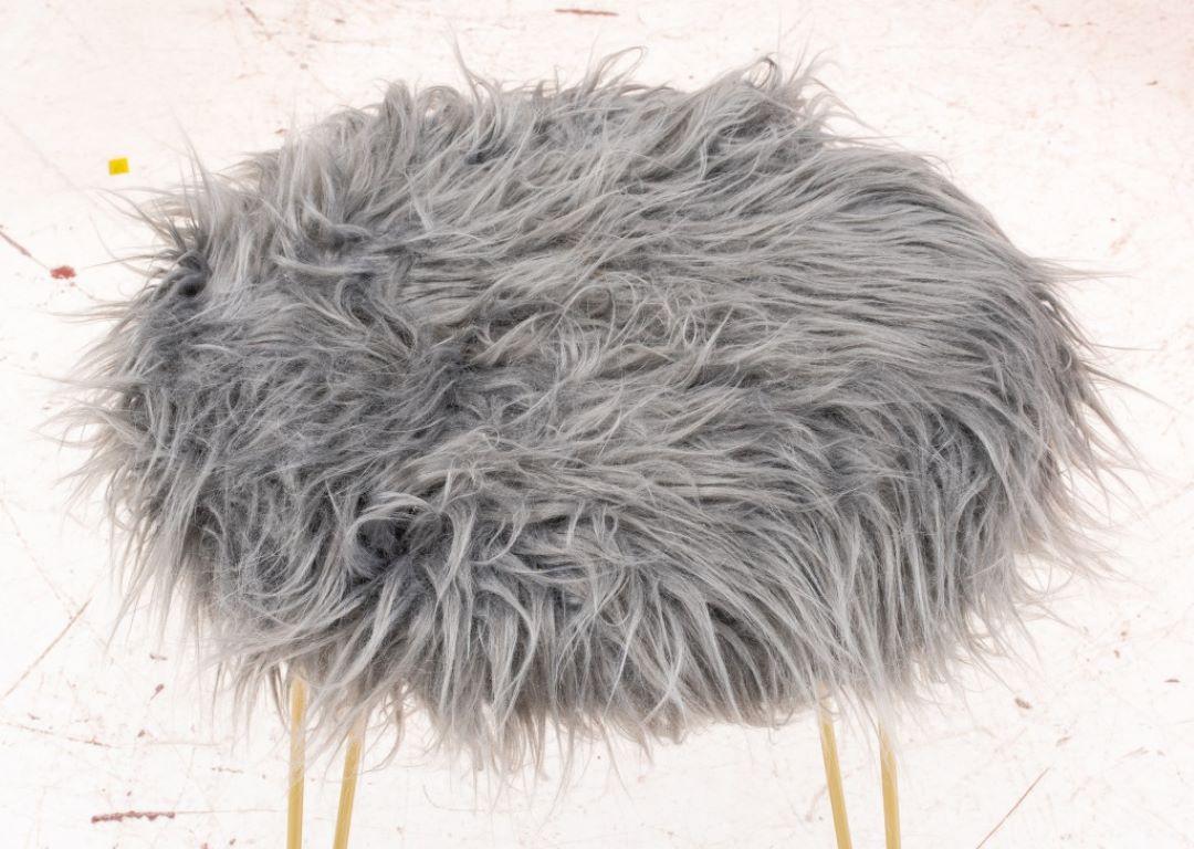 Modern Gray Faux Fur & Gold-Toned Stool In Good Condition For Sale In New York, NY