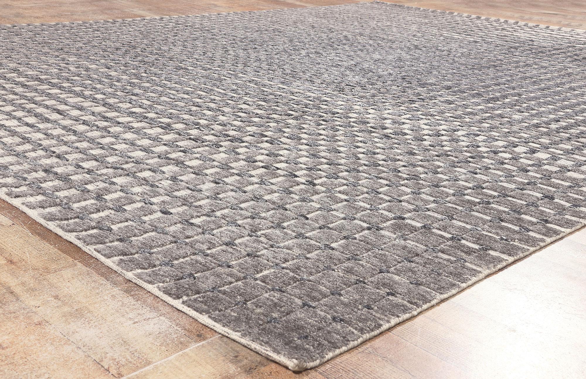 Wool Modern Gray Geometric High-Low Rug, Subsuming Beauty Meets Visual Complexity For Sale