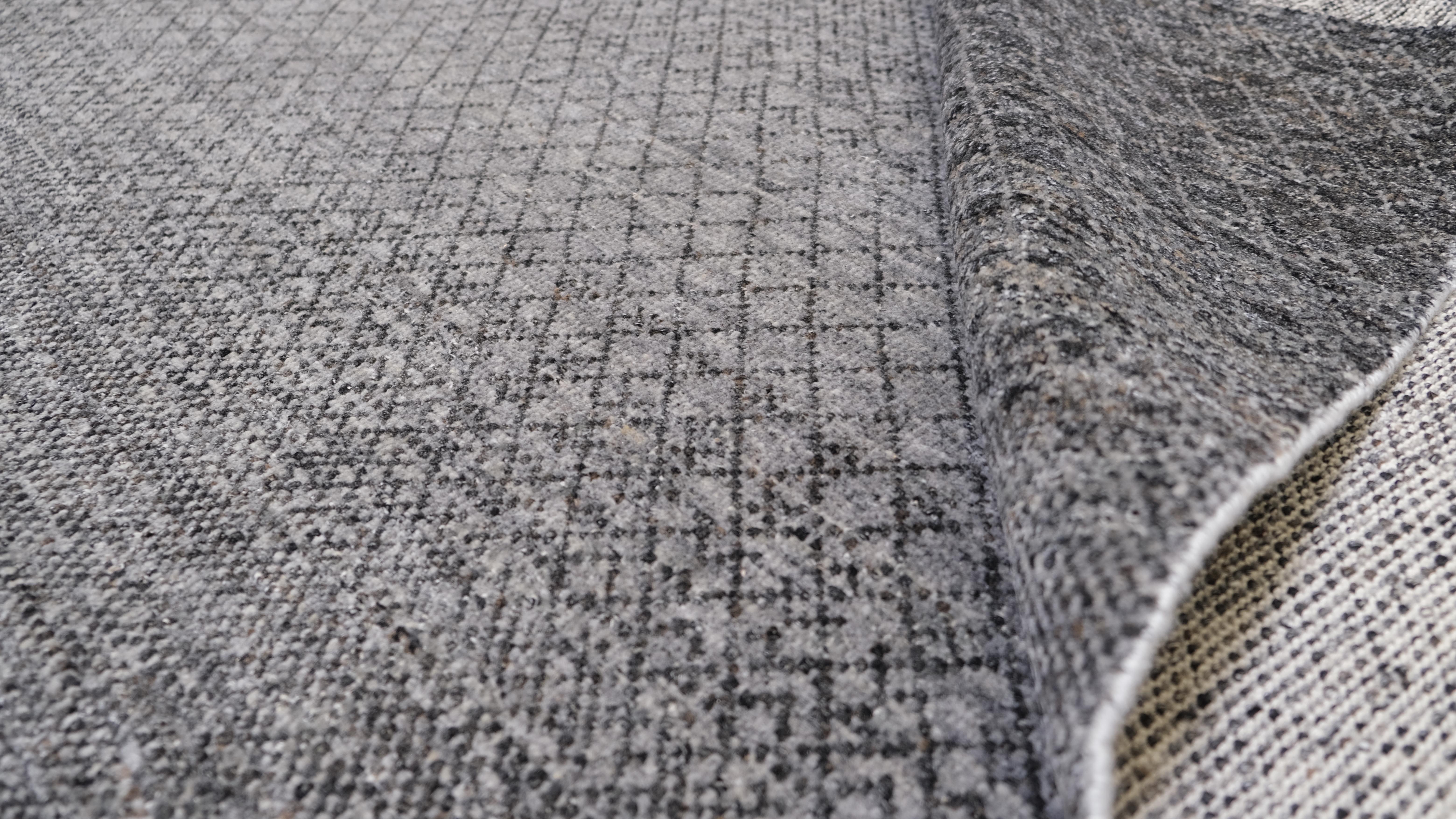 Modern Gray Gradient Diamond Lattice  Wollteppich 8'10''x12'2'' um 2020 (Moderne) im Angebot