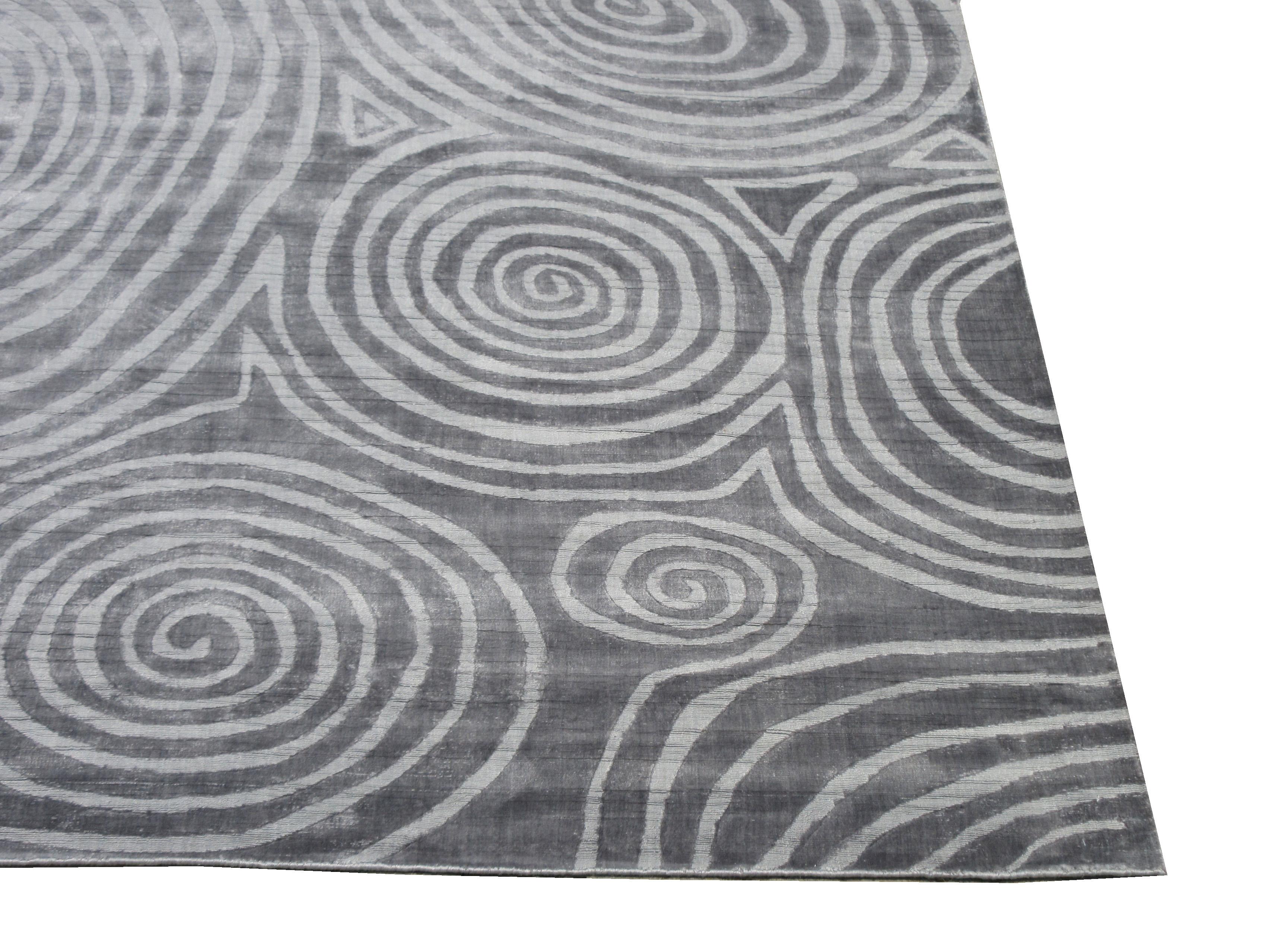 Hand-Crafted Modern Grey Spiral Rug For Sale