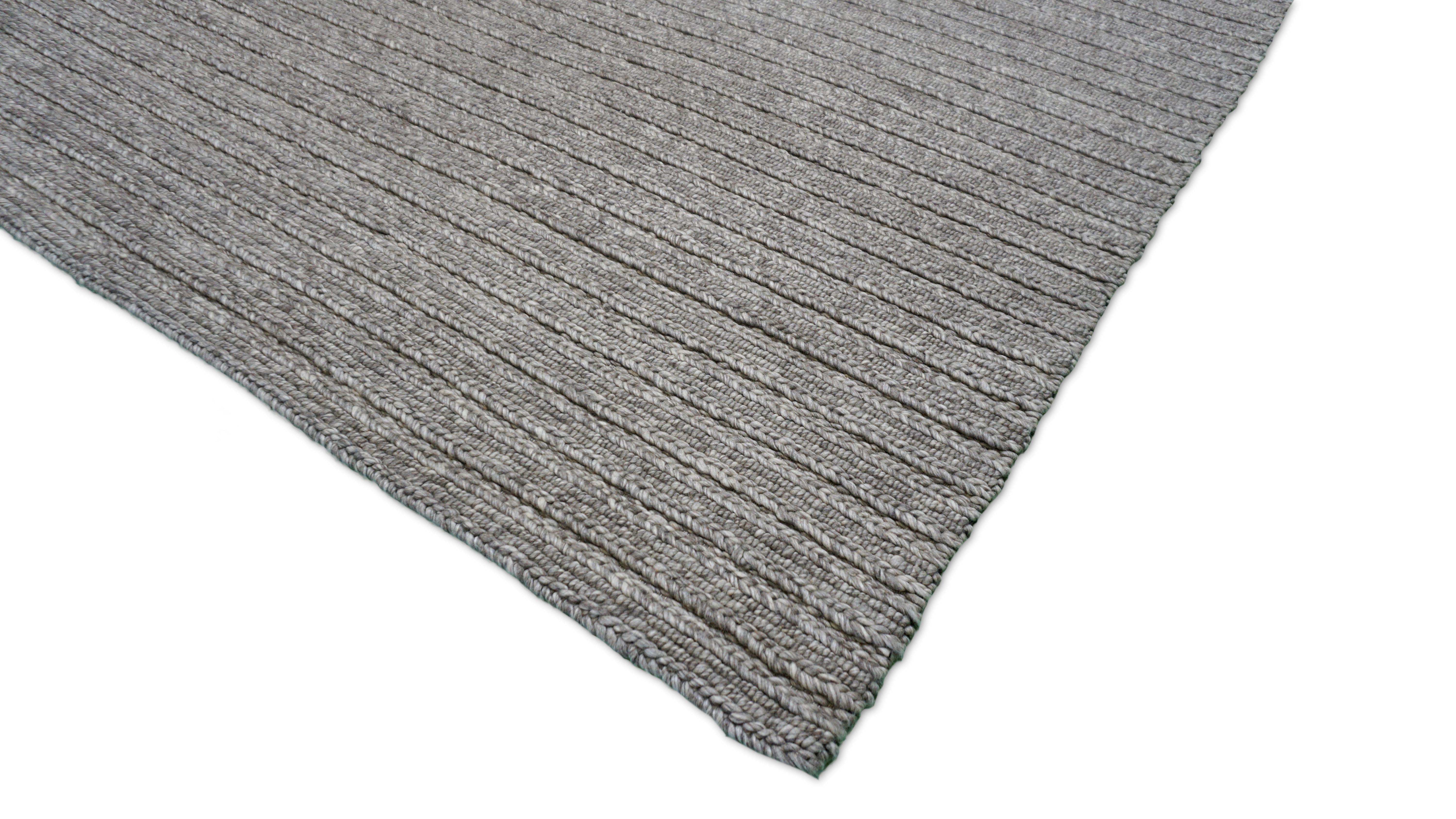 Asian Modern Gray Textured Hand-Knotted Wool Rug 9'x12' For Sale