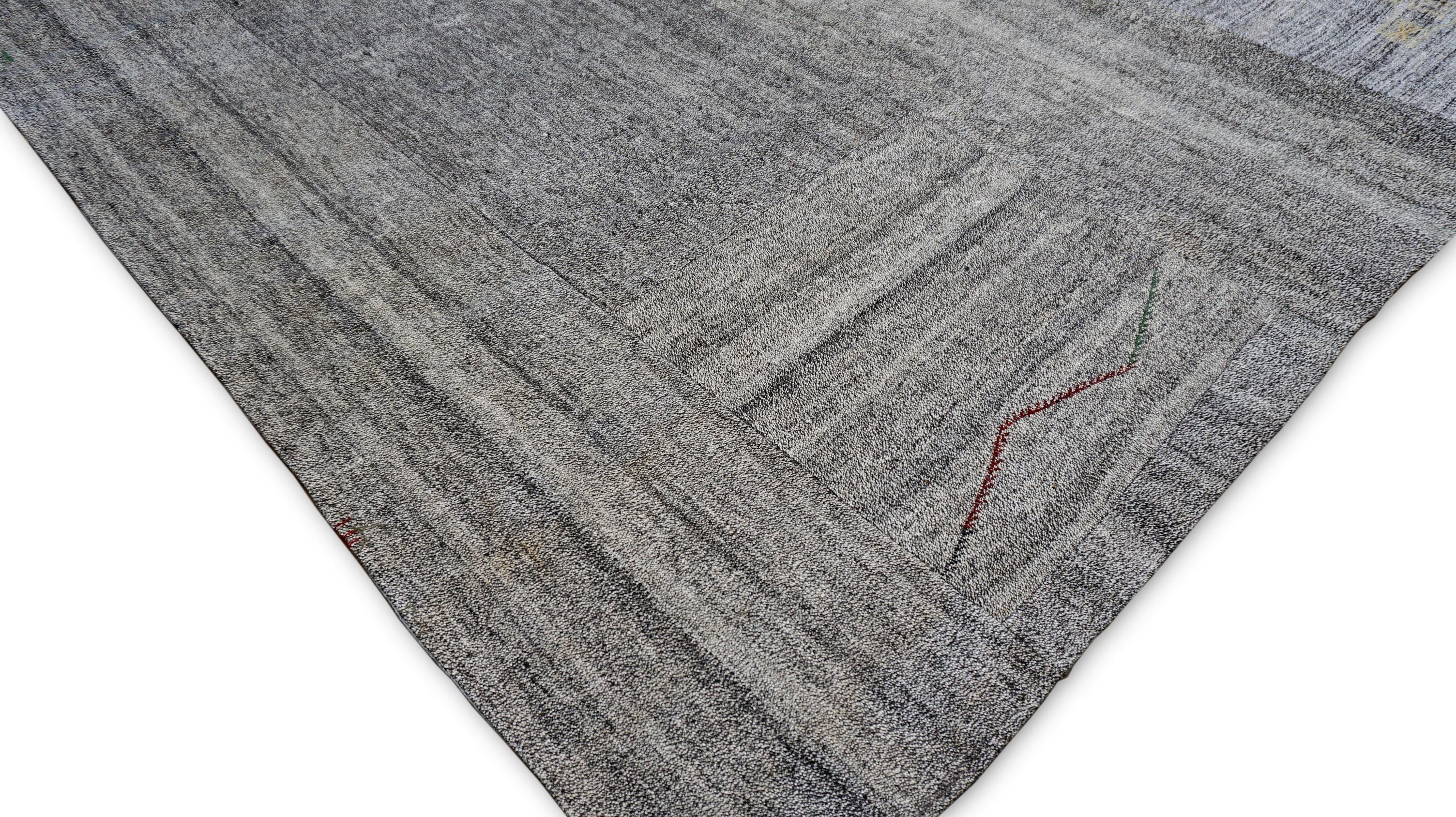 Modern Gray with Multicolored Motif Wool and Hemp Rug 11'11''x14'3'' In Good Condition For Sale In Torrance, CA