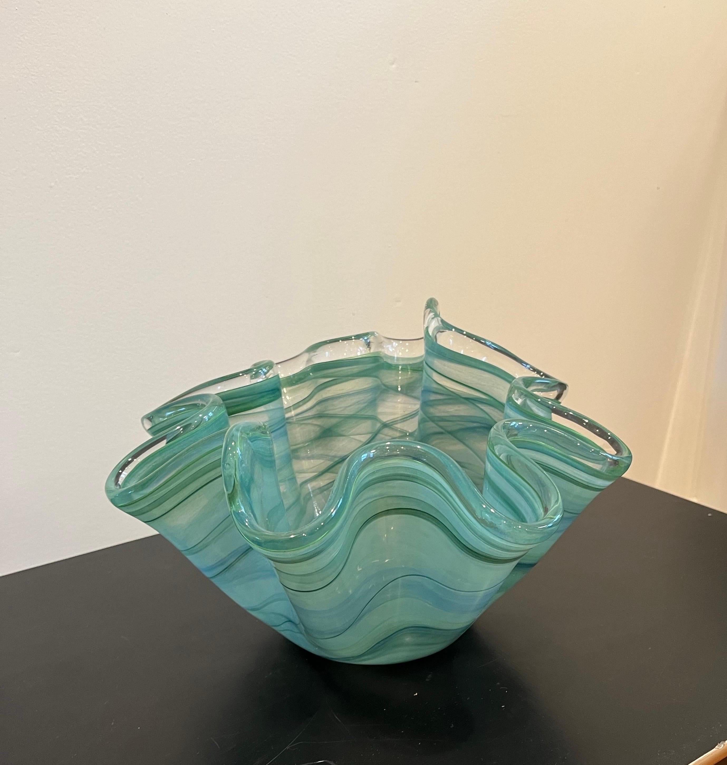 Modern Green and White Art Glass Murano Handkerchief Vase In Good Condition For Sale In W Allenhurst, NJ