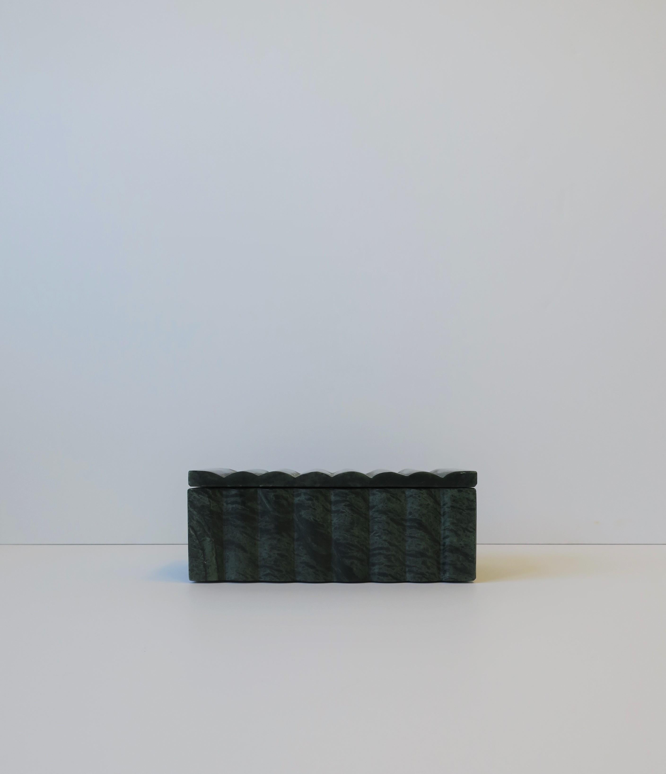 Polished Modern Green and White Marble Box