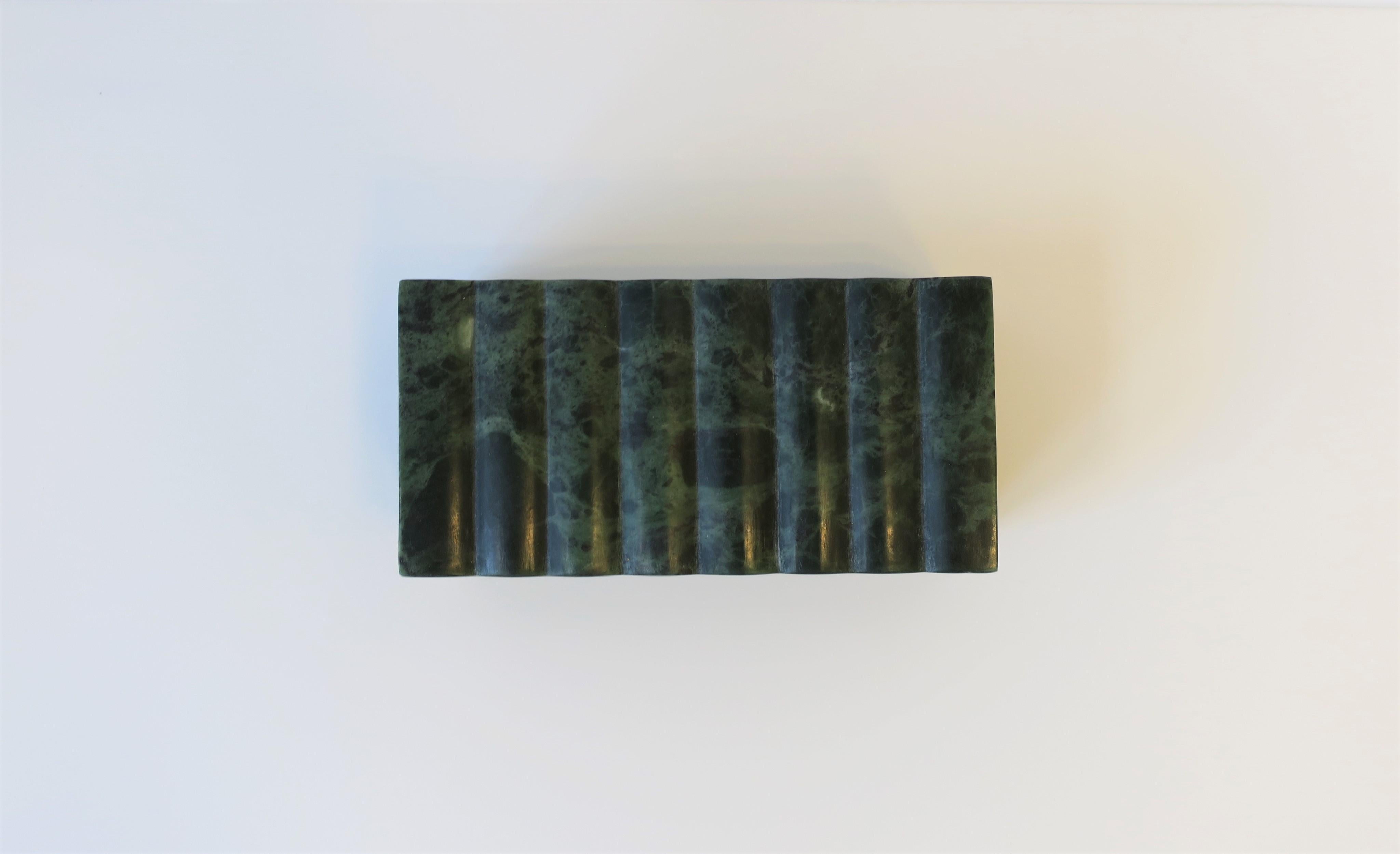 Modern Green and White Marble Box 1