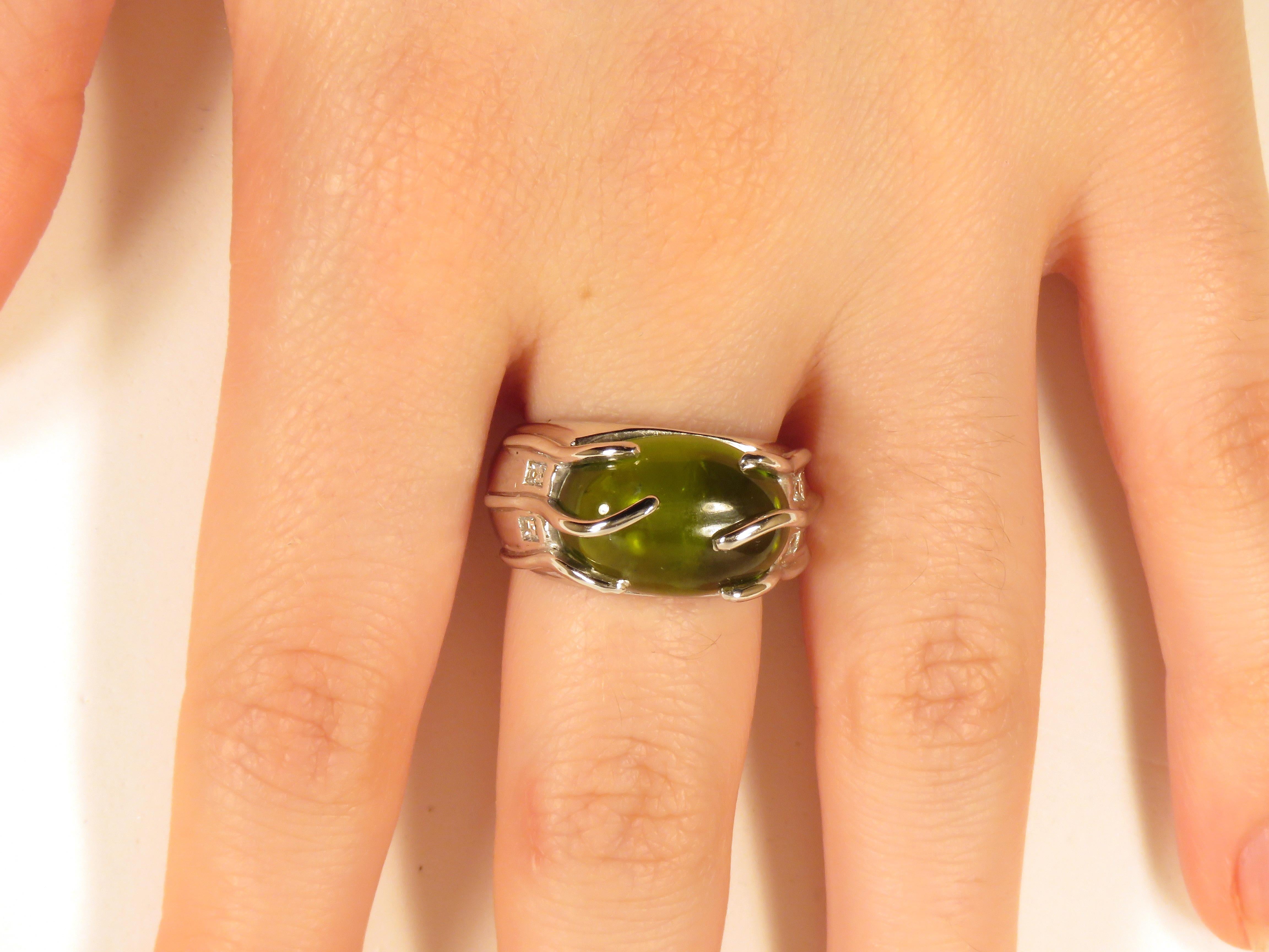 Cabochon Green Peridot Diamonds White Gold Cocktail Ring Handcrafted in Italy