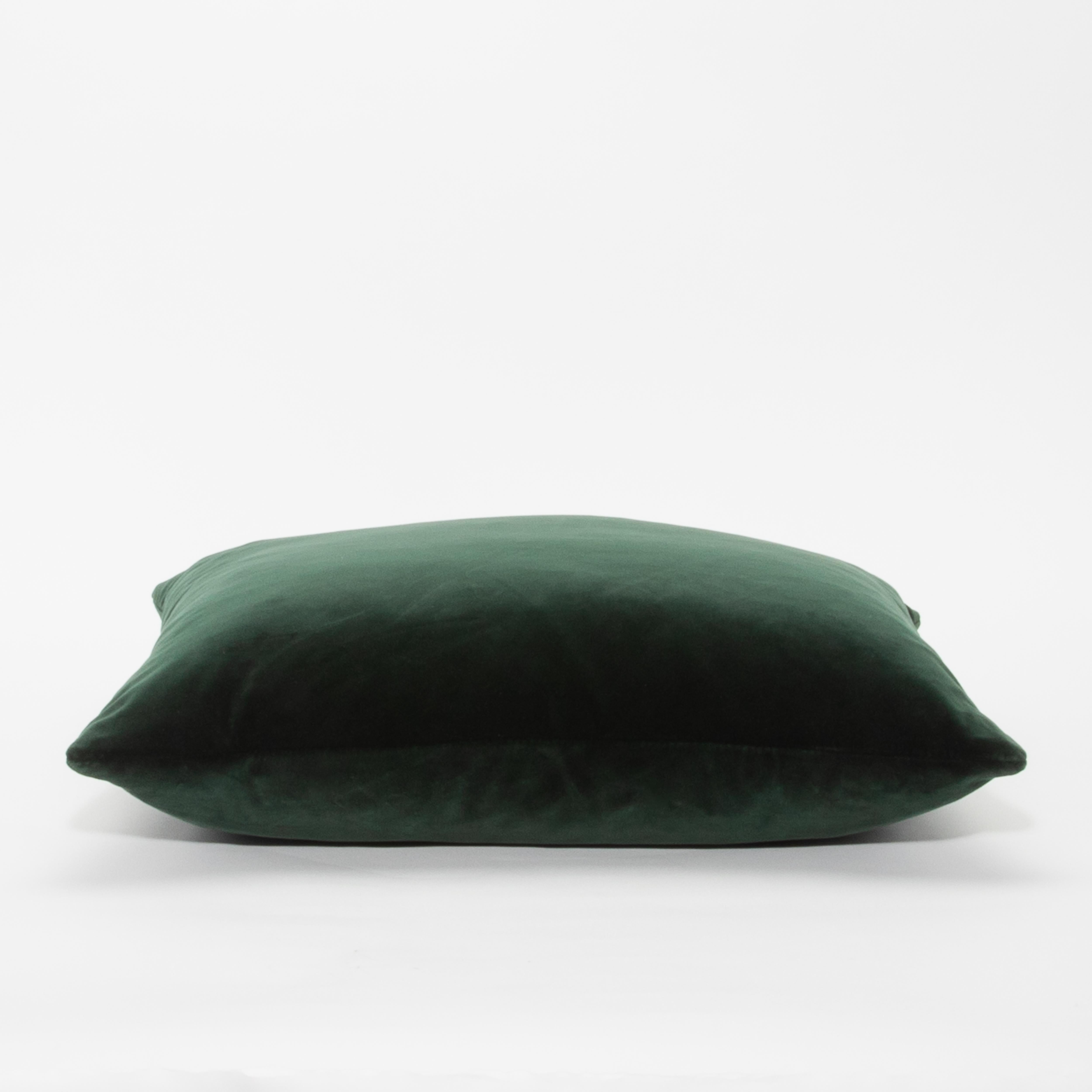 Moderne Coussin décoratif moderne en velours vert de MOGUL en vente