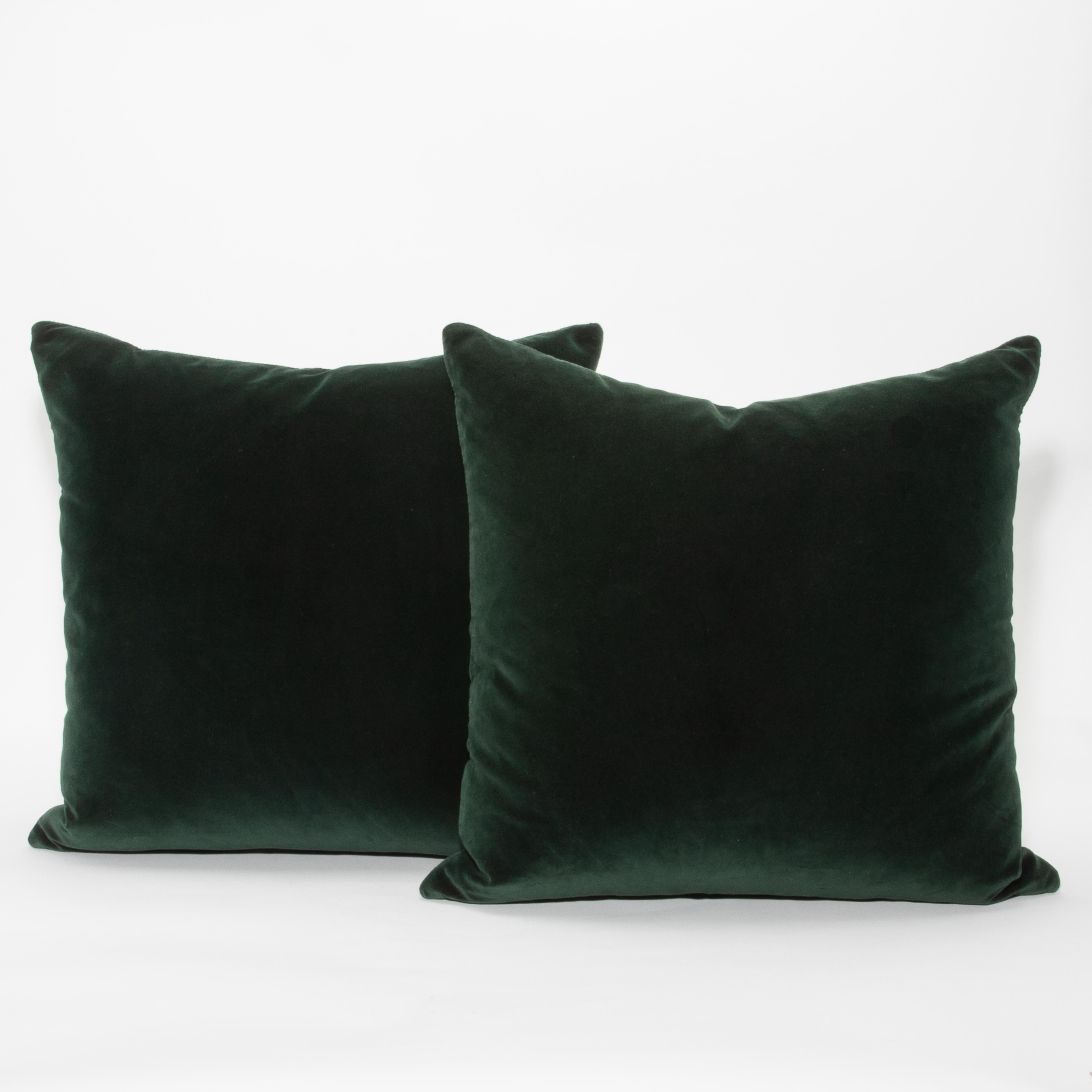 Américain Coussin décoratif moderne en velours vert de MOGUL en vente