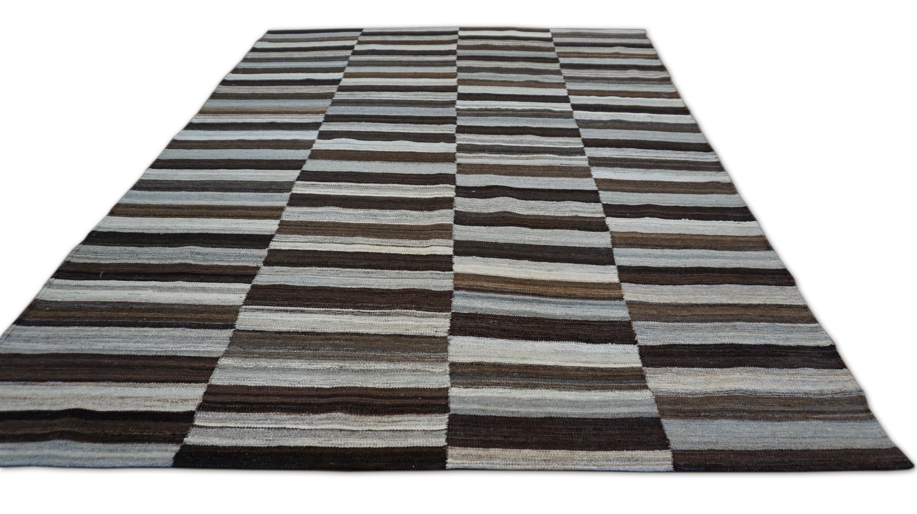 Contemporary Modern Grey Brown Mazandaran Style Wool Kilim 5'10''x7'8'' For Sale