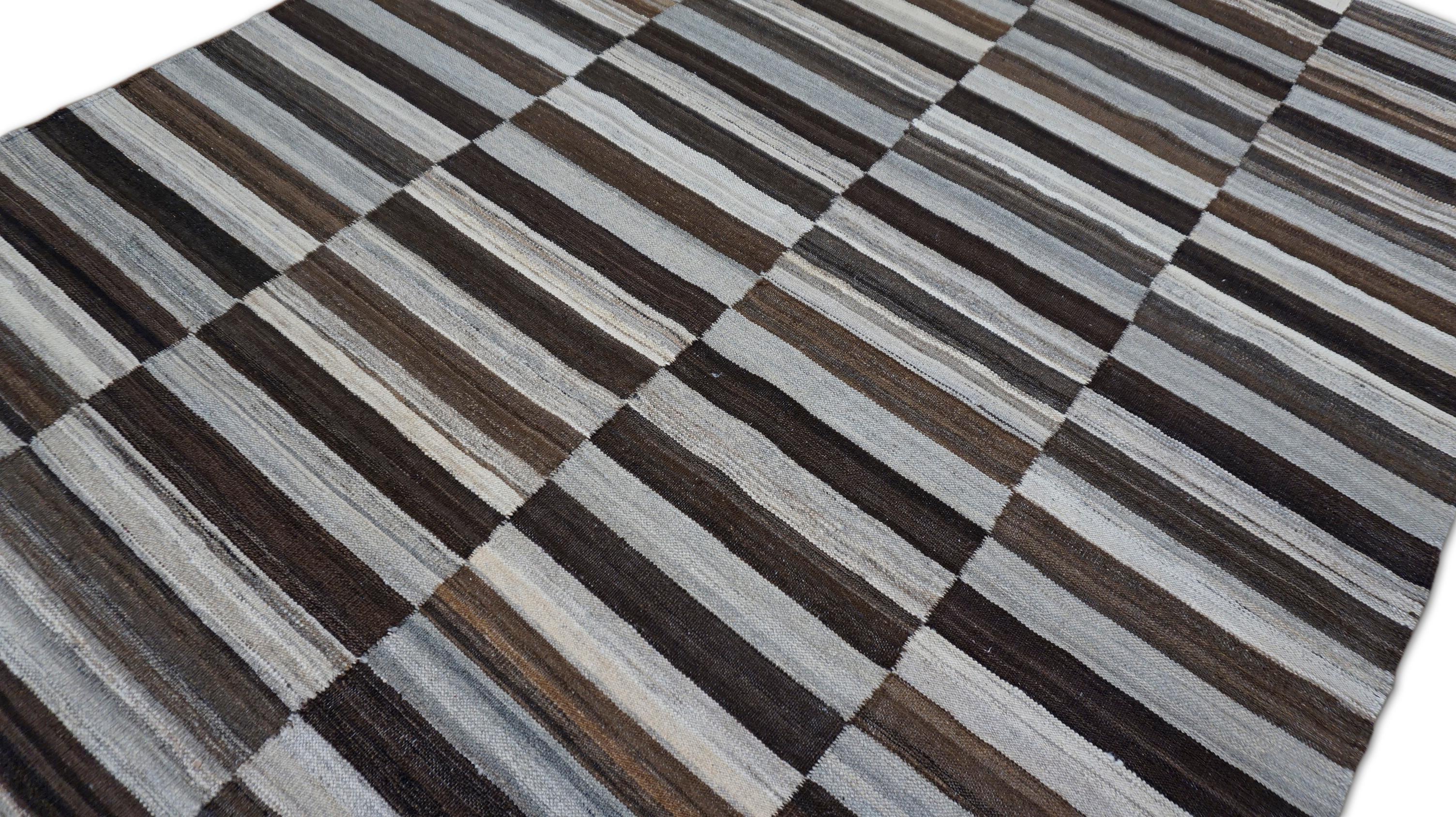 Modern Grey Brown Mazandaran Style Wool Kilim 5'10''x7'8'' For Sale 1