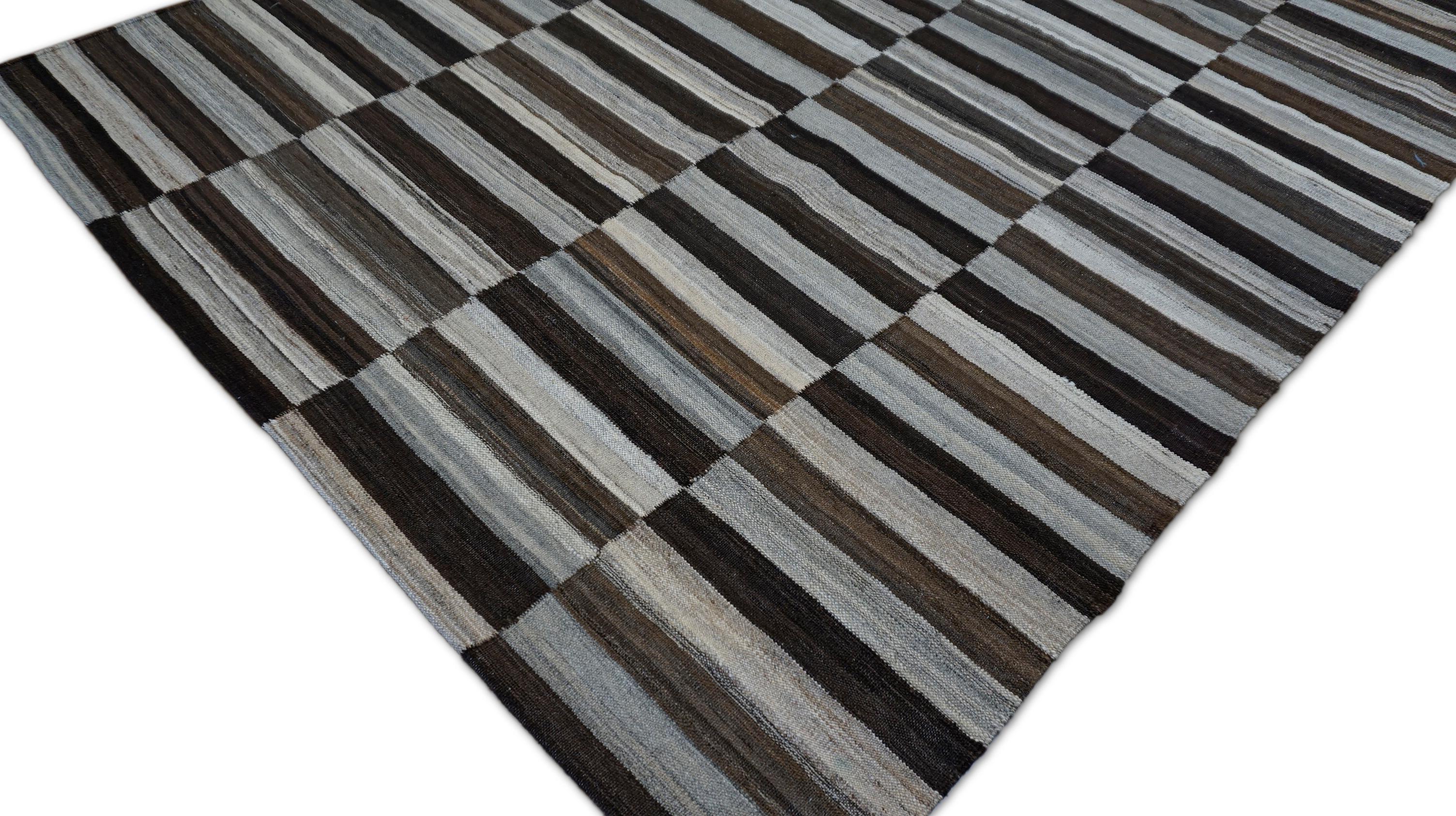 Modern Grey Brown Mazandaran Style Wool Kilim 5'10''x7'8'' For Sale 2