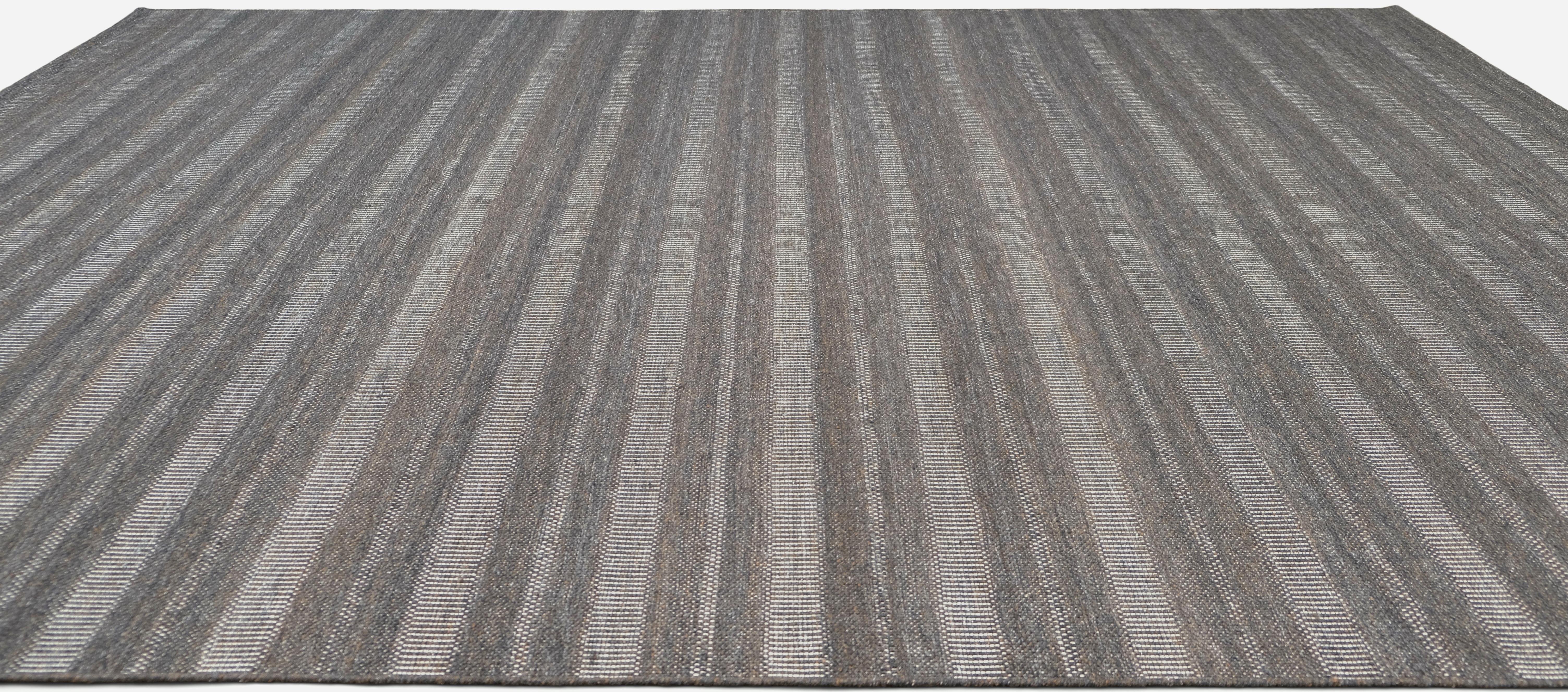 Modern Grau Braun Gestreift Textur Wollteppich 9'x12' (Indisch) im Angebot