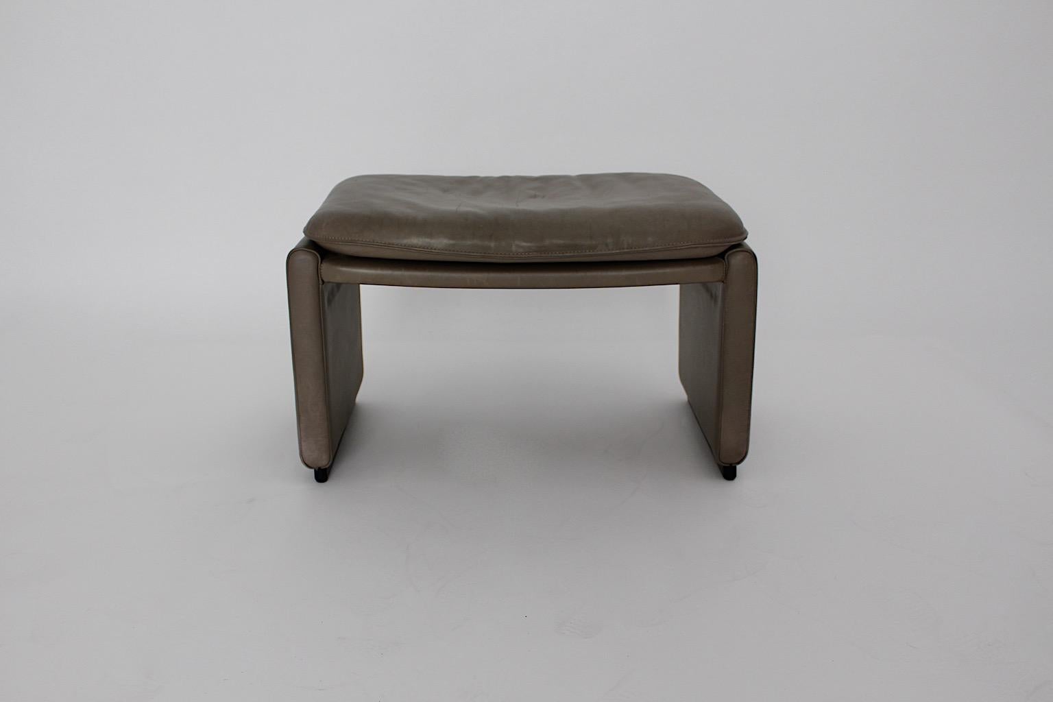 Modern Grey Leather De Sede Footstool or Stool 1980s Switzerland For Sale 2