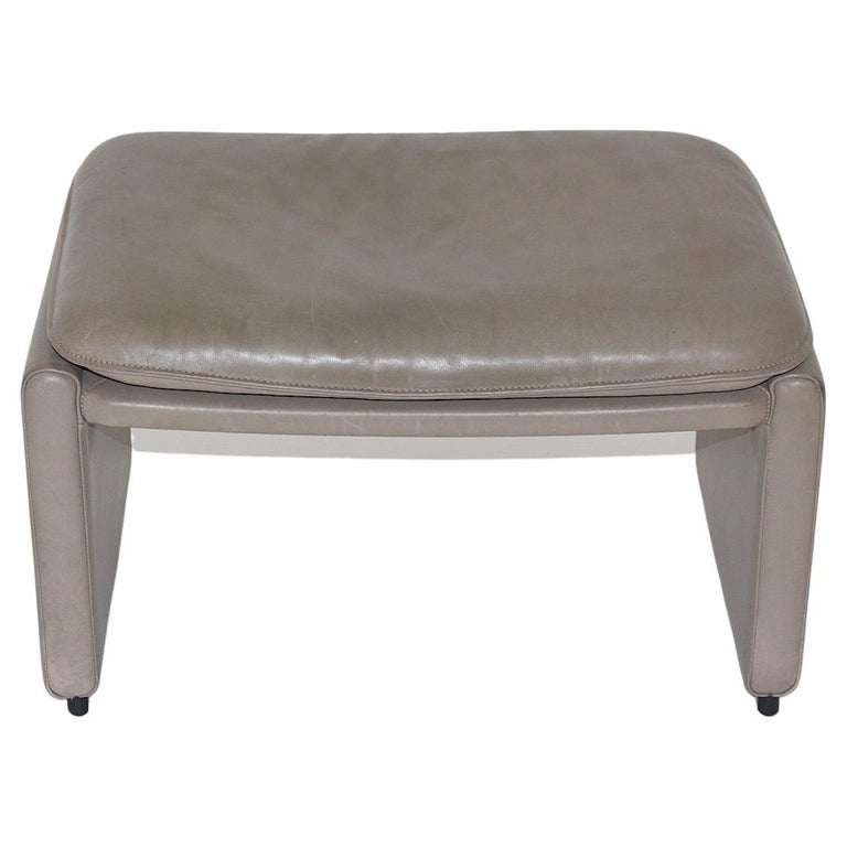 Modern Grey Leather De Sede Footstool or Stool 1980s Switzerland For Sale  at 1stDibs | grey leather footstool