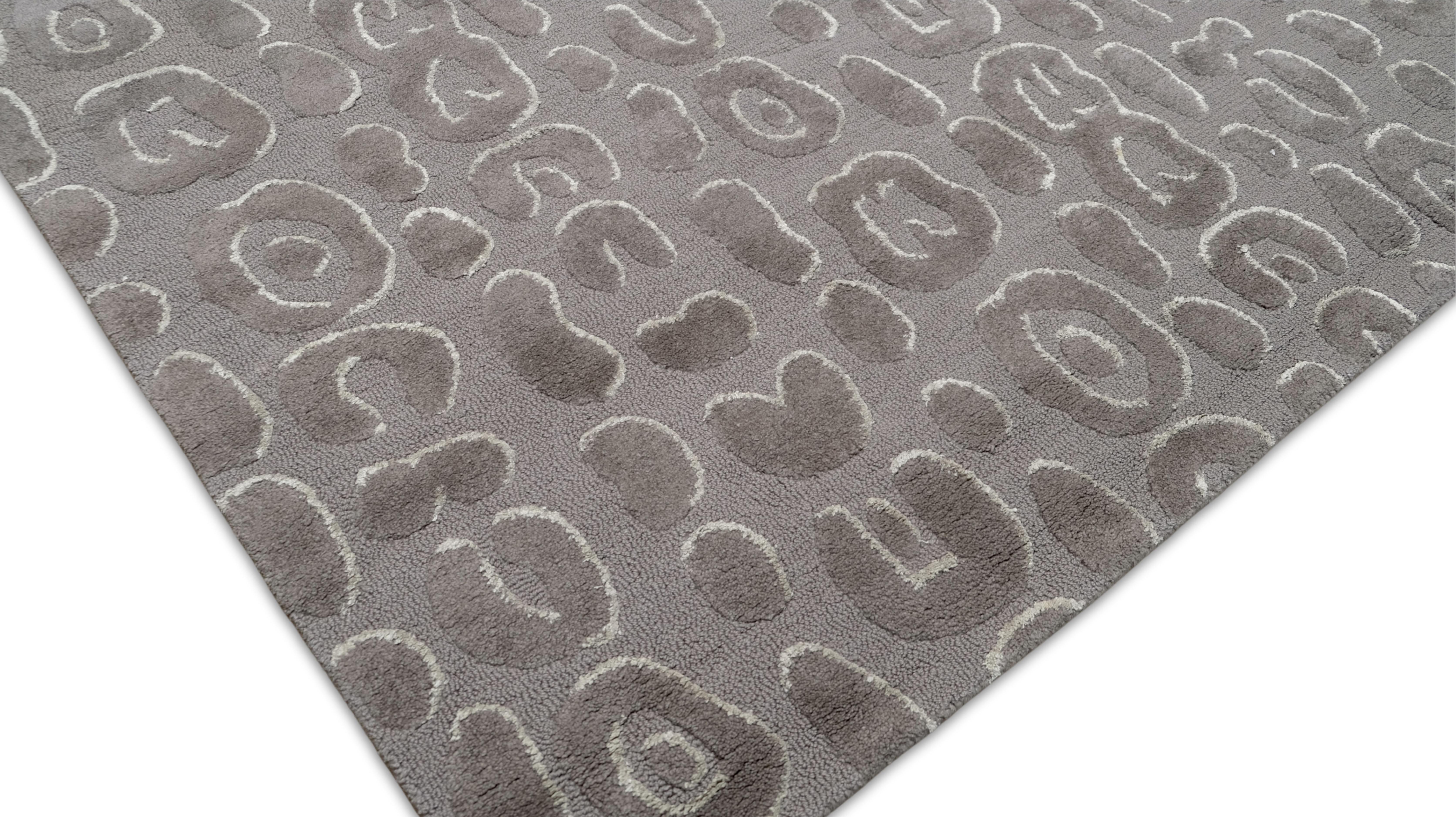 Tapis moderne gris à motif léopard 9'x12' en vente 3