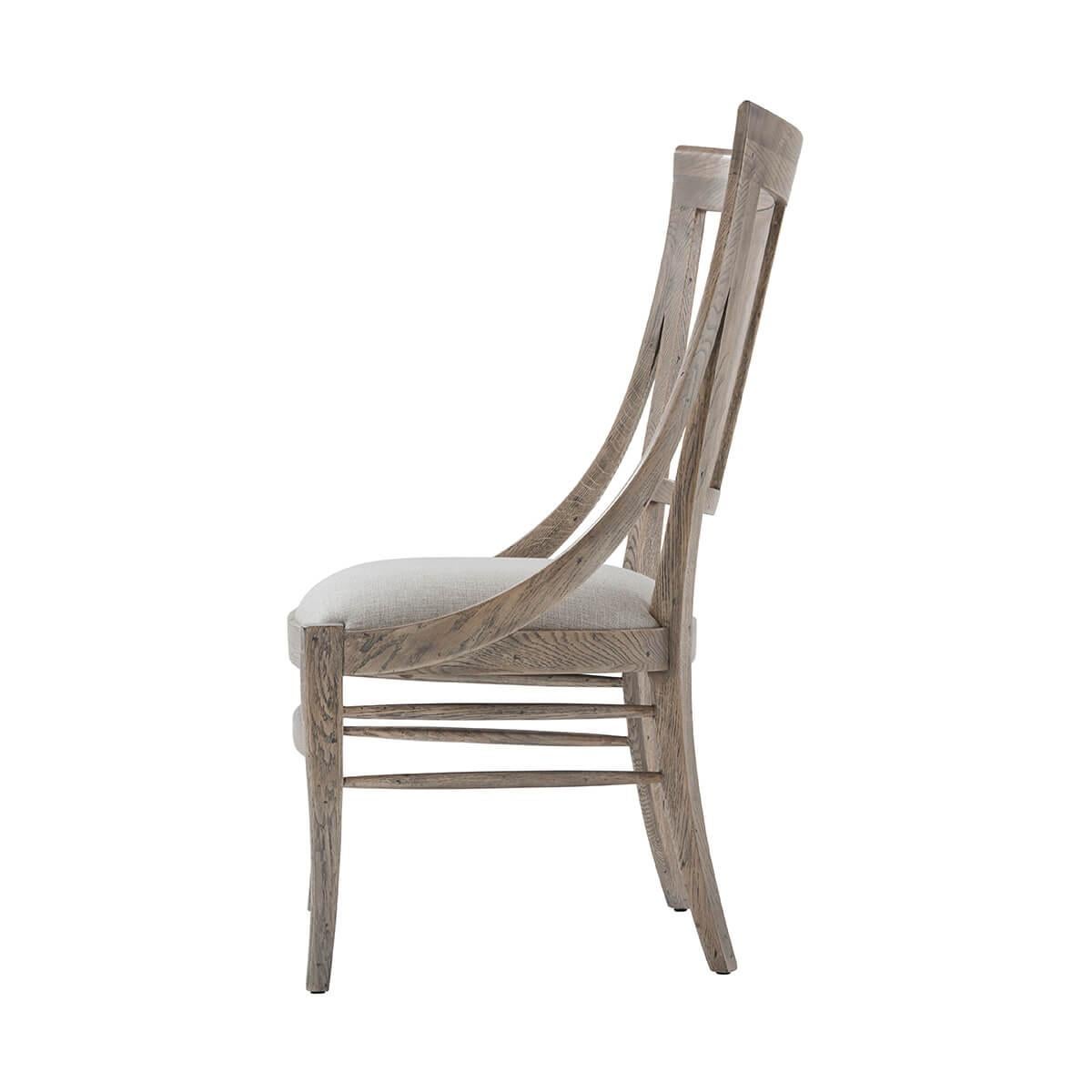 Modern Greyed Oak Scoop Back Dining Chair (Rustikal) im Angebot