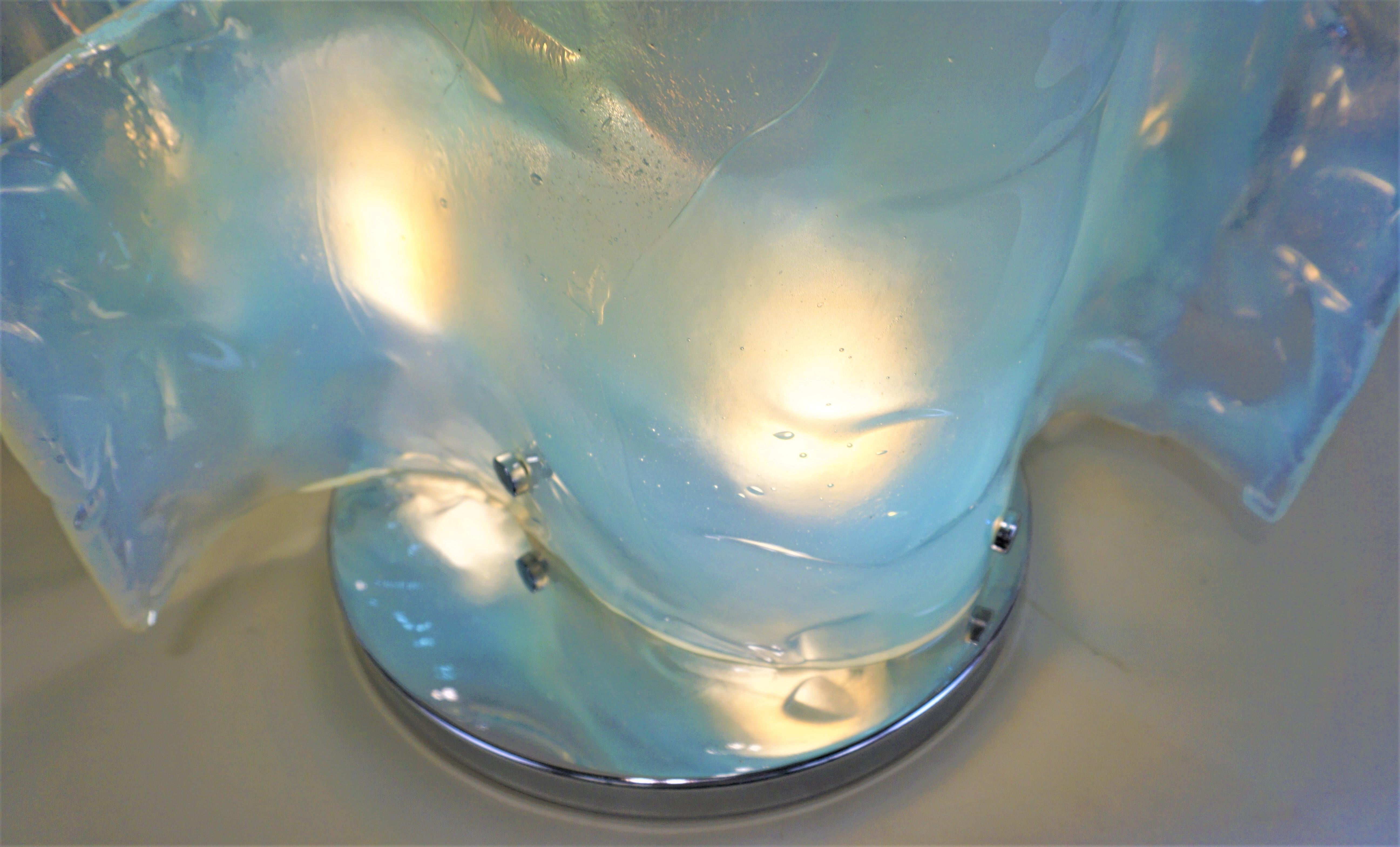 Modern Hand Blown Opaline Glass Sculpture Table Lamp In Good Condition In Fairfax, VA