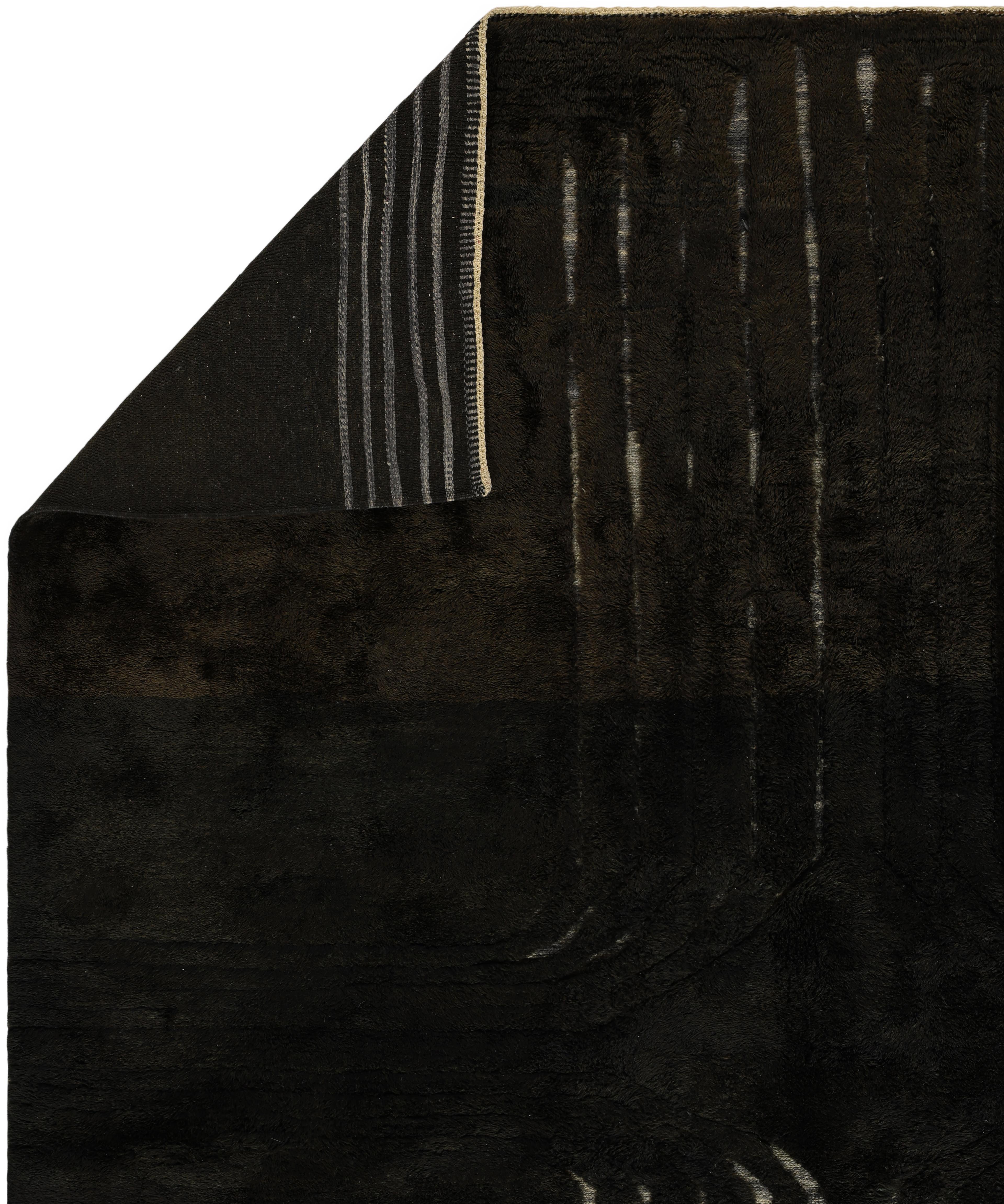 Modern Hand-Knotted Dark Green Moroccan Rug — New Wool Pile with Fringe For Sale 5