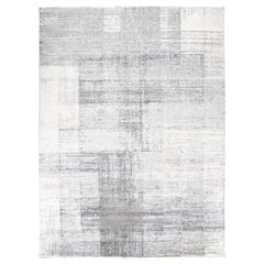 Modern Minimalist Handknotted Rug in Silver and Ivory Color