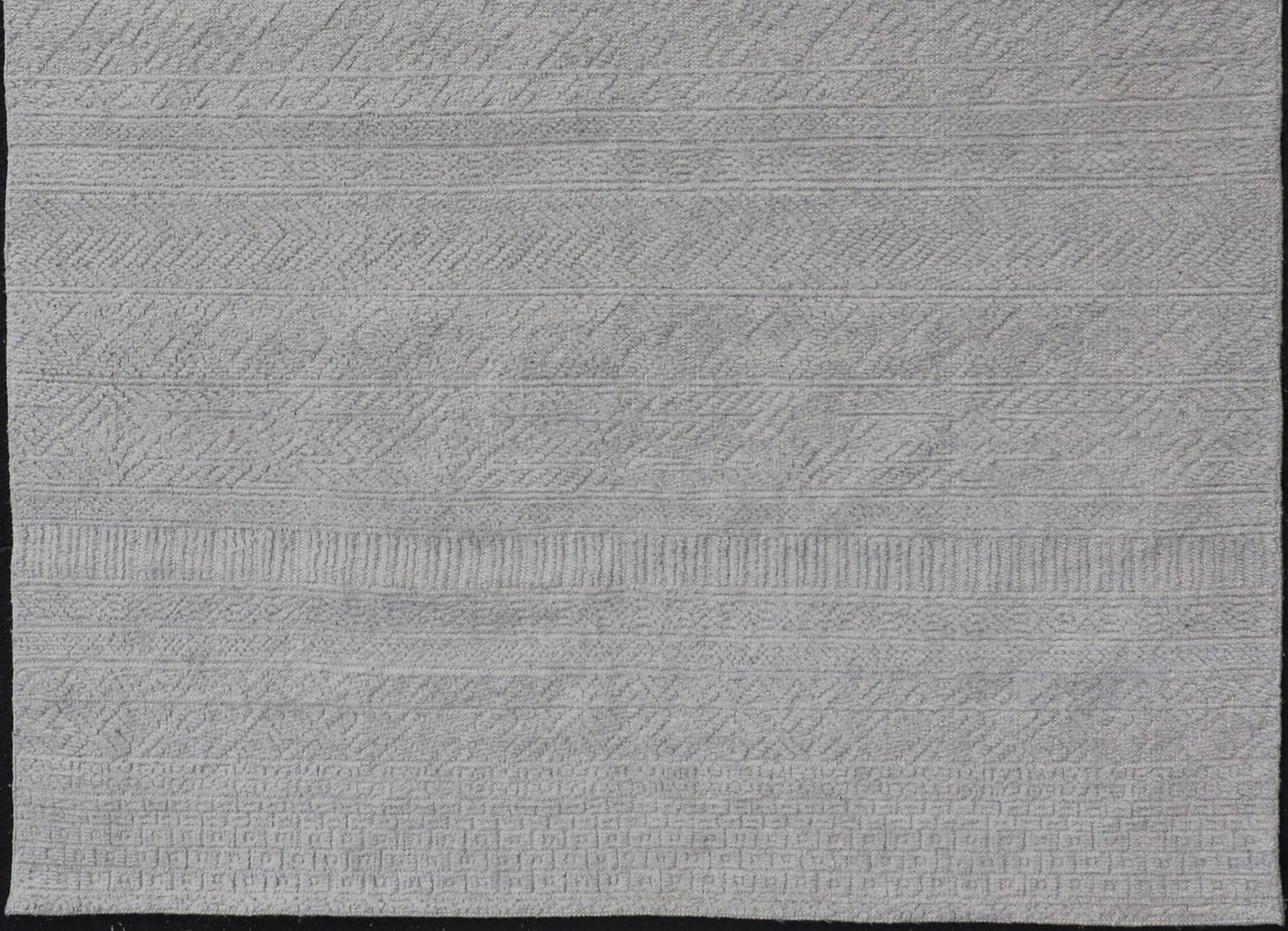 Lana Tappeto Oushak moderno annodato a mano in lana con disegni sub-geometrici in crema 6'X 9' in vendita