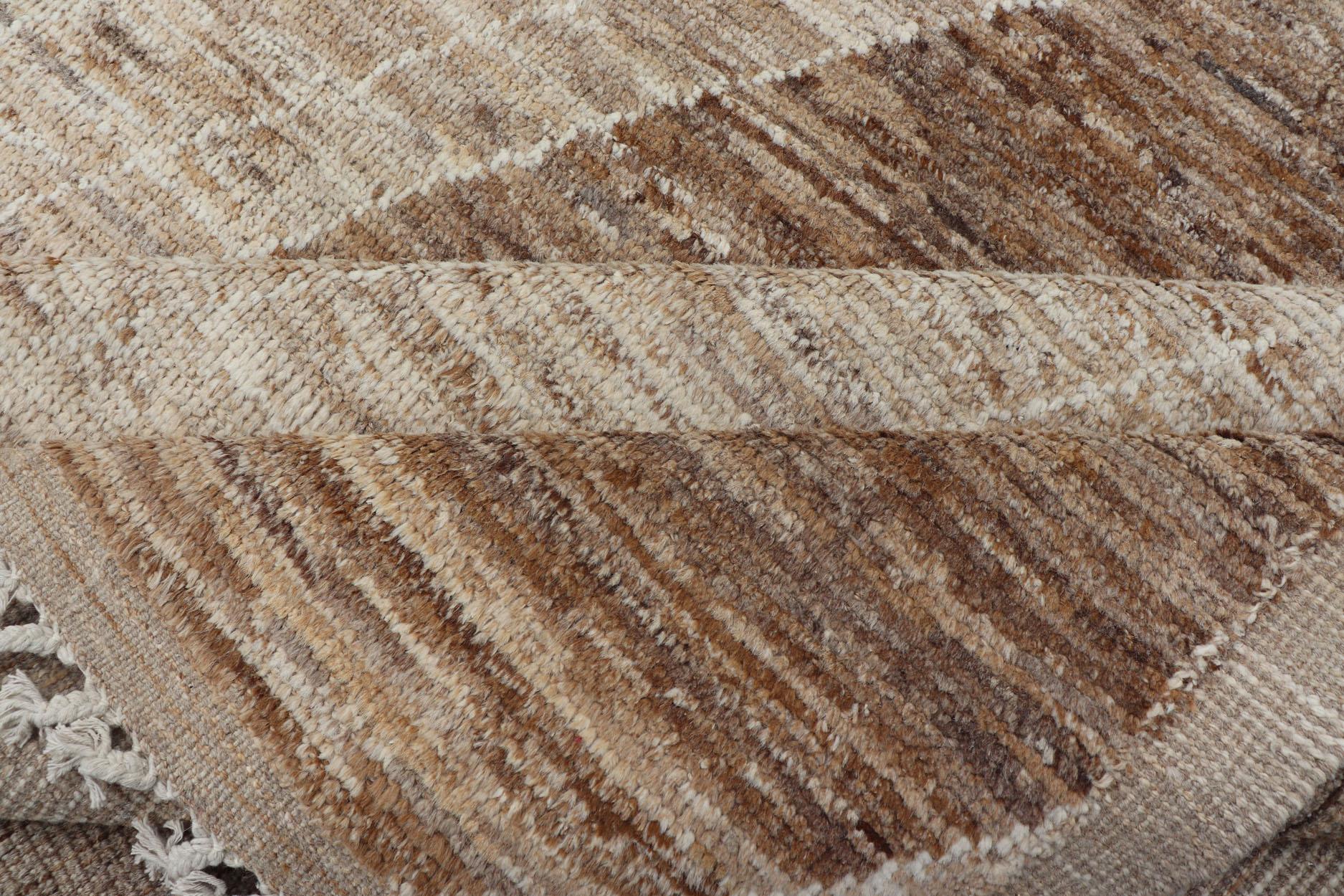 Moderner handgeknüpfter Teppich aus Wolle mit modernem Design von Keivan Woven Arts  im Angebot 7