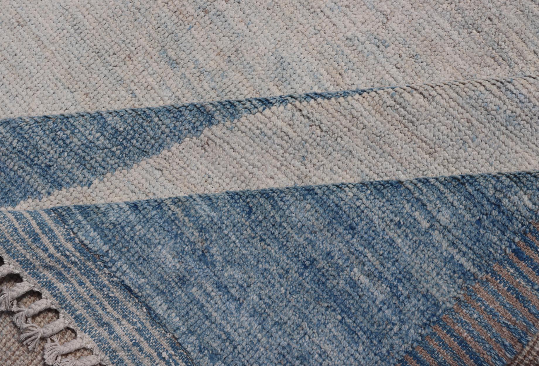Modern Hand-Knotted Rug in Wool with Modern Design in Blue and Cream 8
