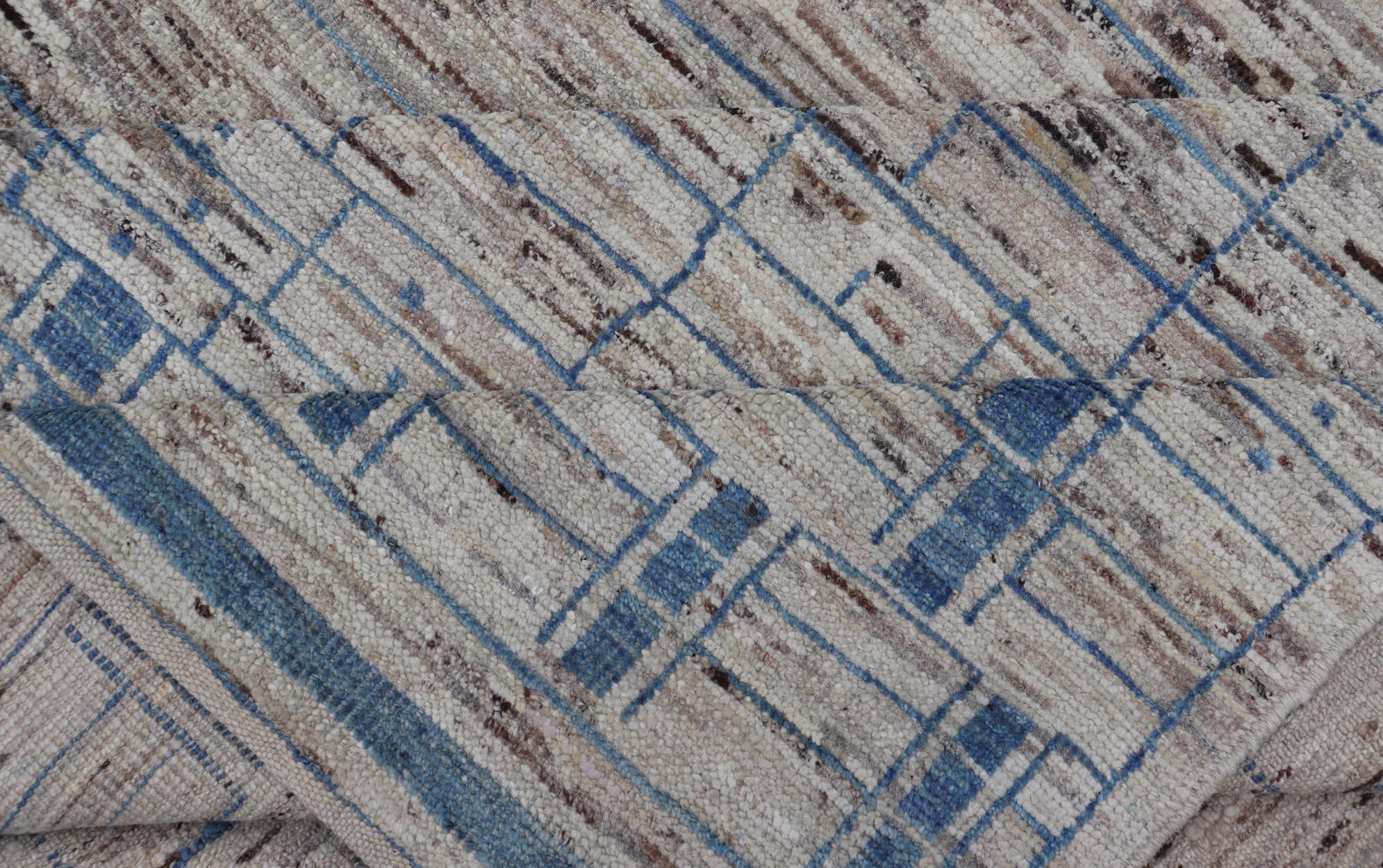Moderner handgeknüpfter Teppich aus Wolle mit subgeometrischem Design in Blau und Creme  im Angebot 9