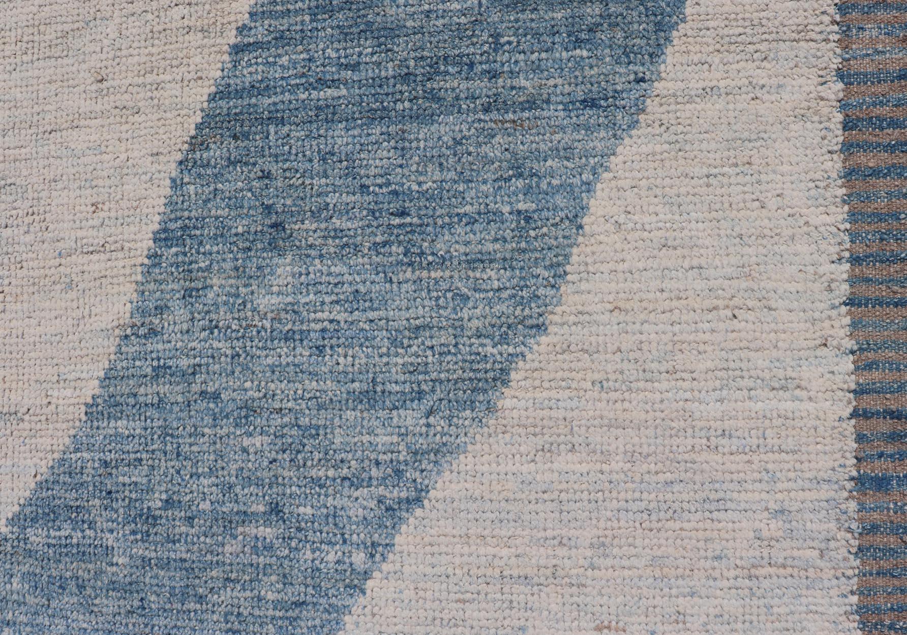 Modern Hand-Knotted Rug in Wool with Modern Design in Blue and Cream 1