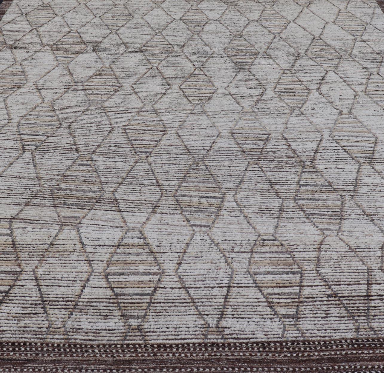Moderner handgeknüpfter Teppich aus Wolle mit subgeometrischem Diamantdesign in Erdtönen, Moderne im Angebot 1