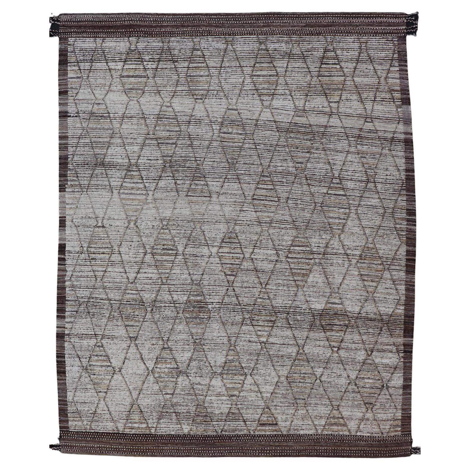 Modern Hand-Knotted Rug in Wool with Sub-Geometric Diamond Design in Earth Tones