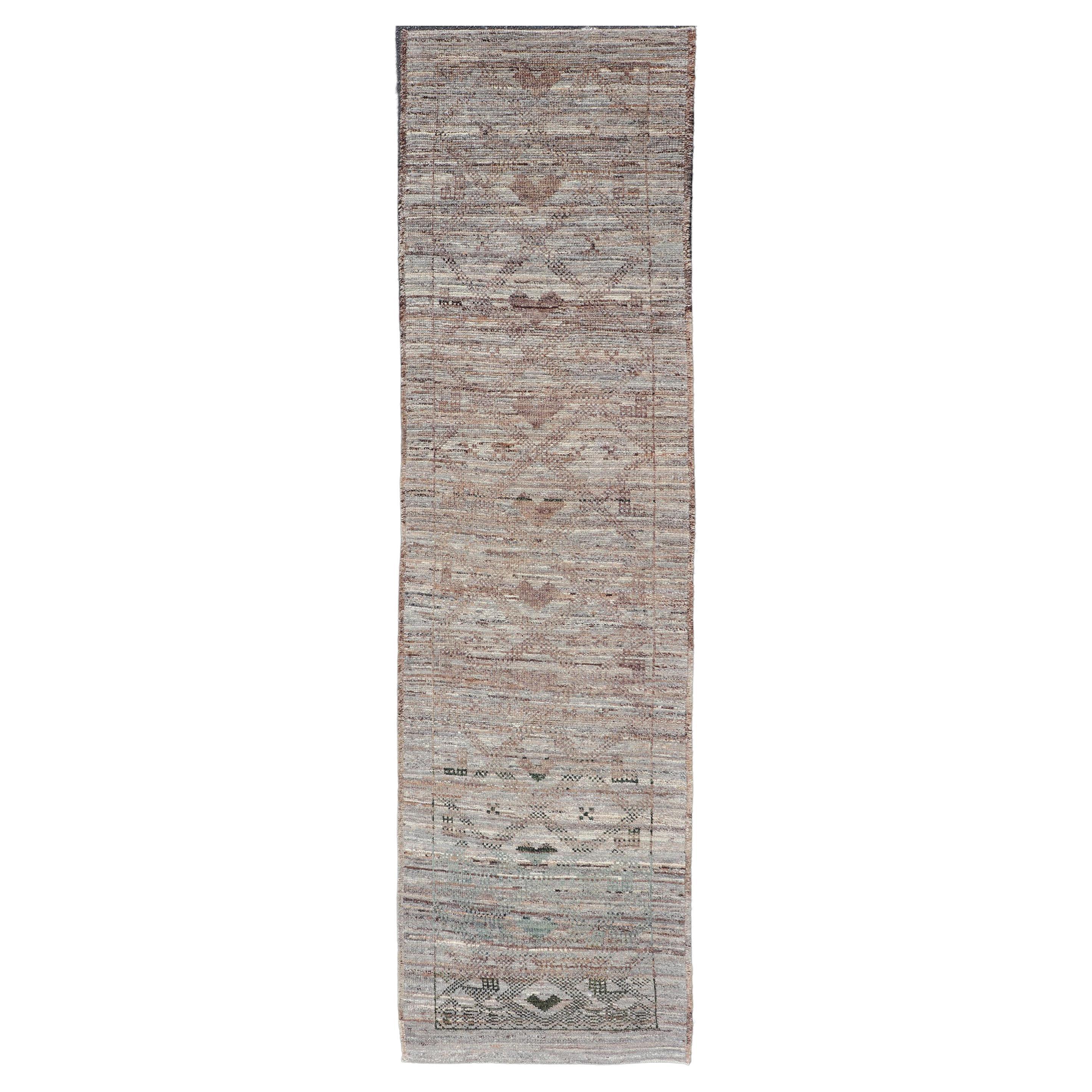 Modern Hand-Knotted Runner in Wool with Diamond Design in Neutral Tones For Sale