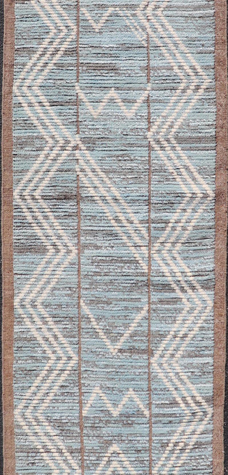 Modern Hand-Knotted Runner in Wool with Diamond Design With Teal, Ivory Tones 3