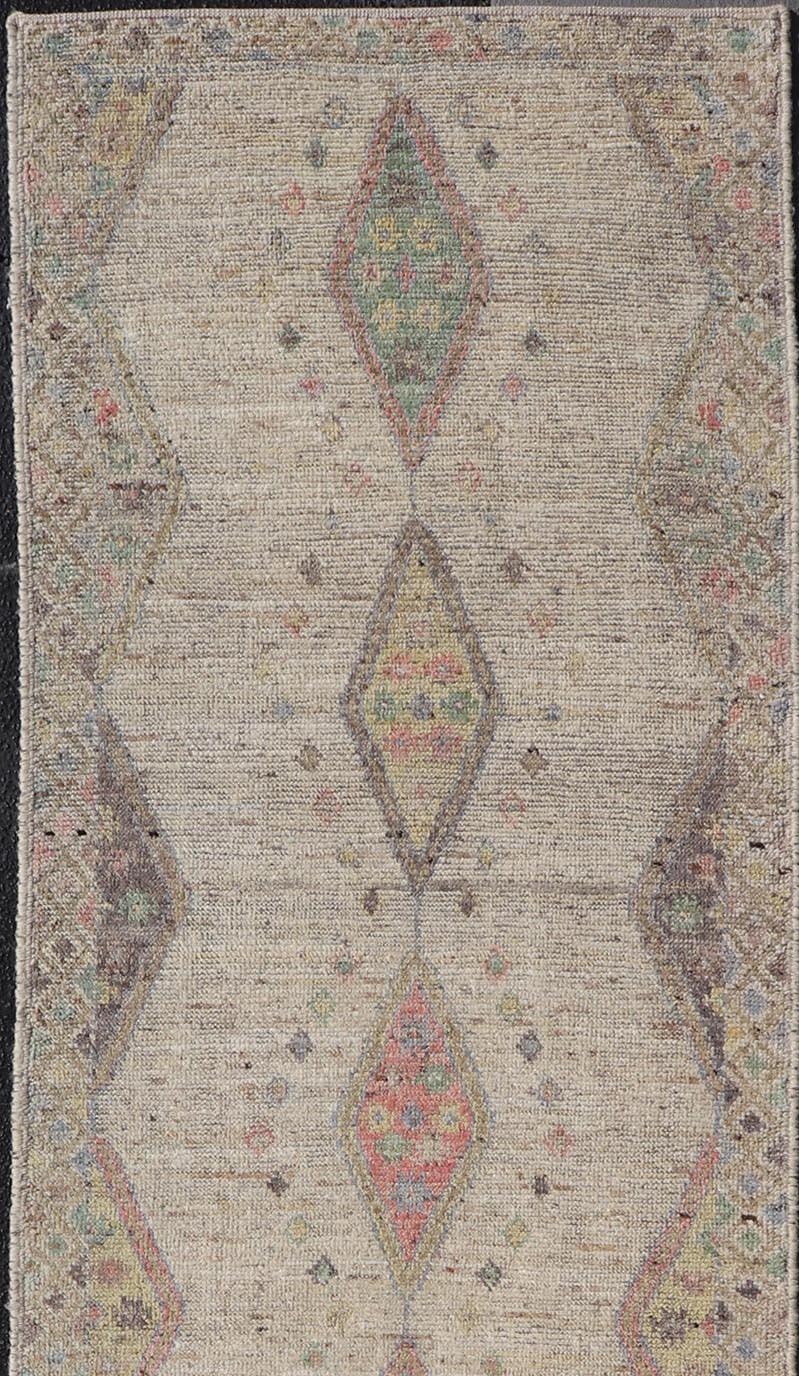 Contemporary Modern Hand-Knotted Runner with Sub-Geometric Diamond Design in Wool For Sale