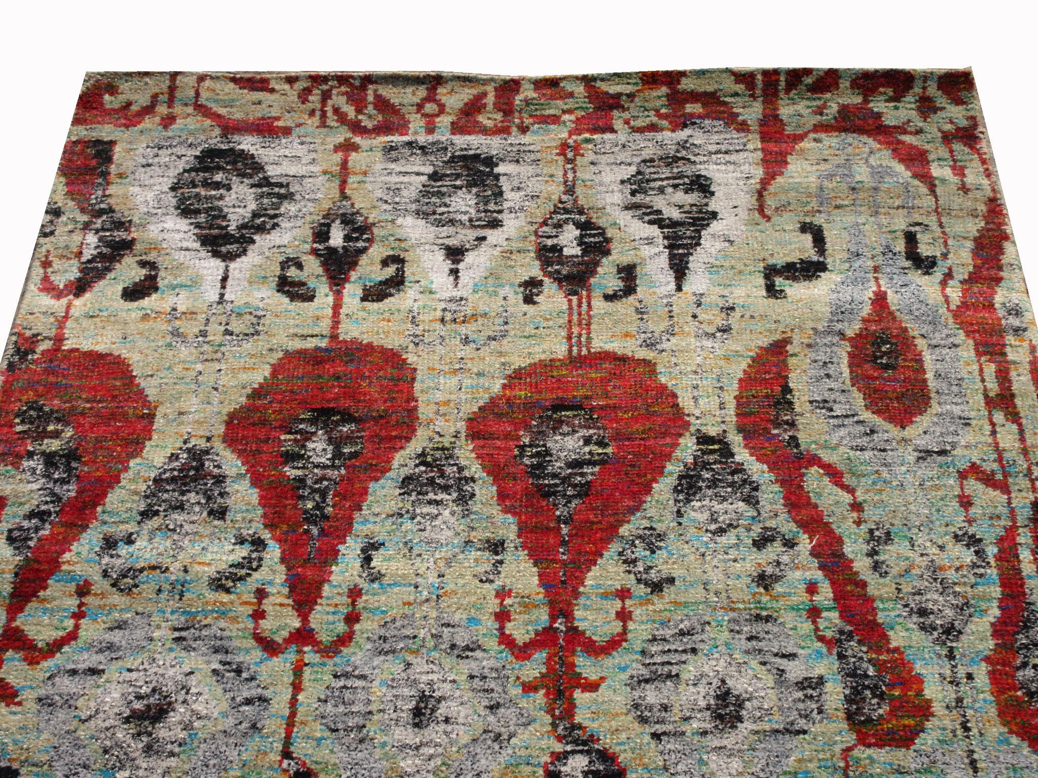 Modern Hand-Knotted Silk In New Condition For Sale In Laguna Hills, CA
