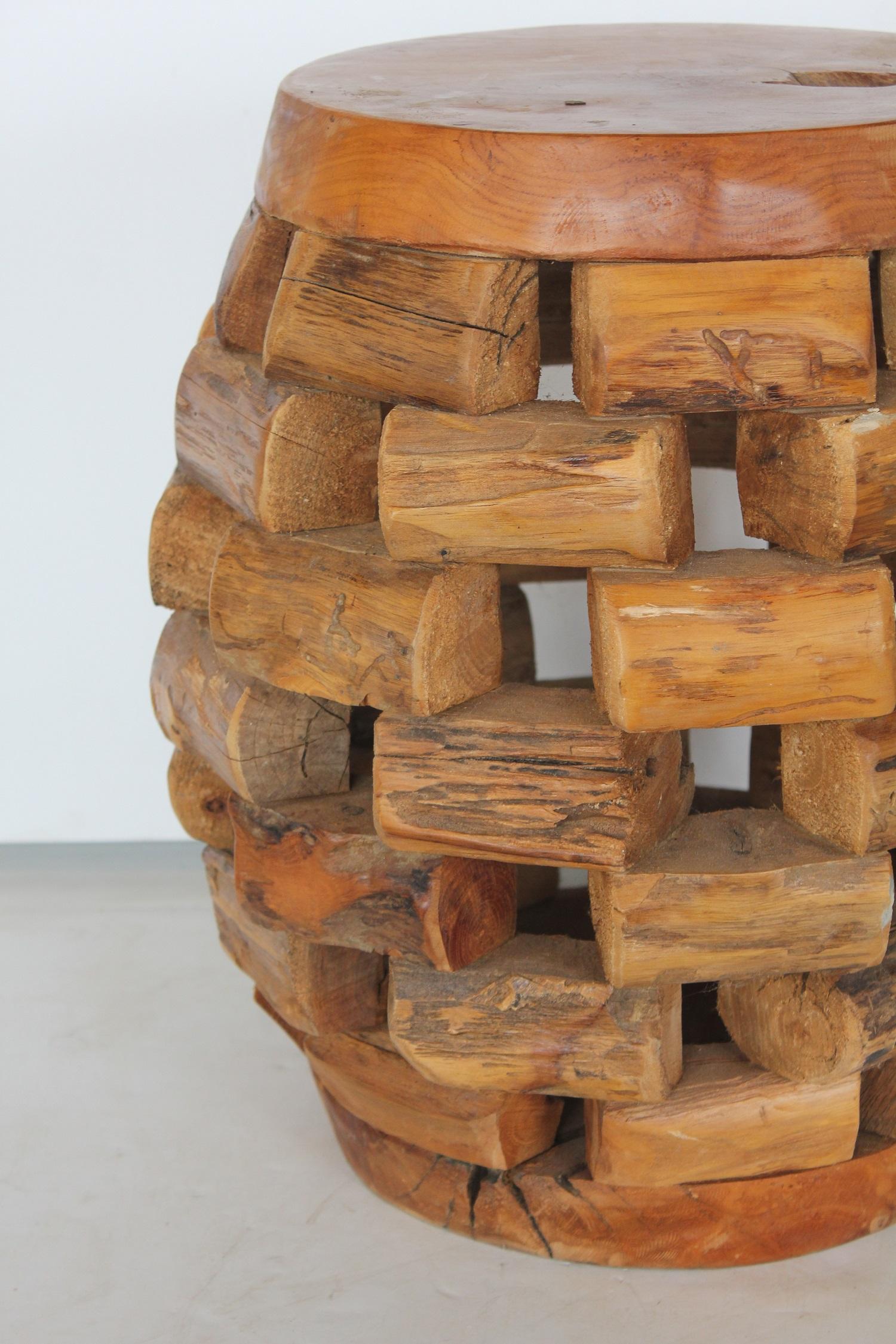 Modern handmade wood accent table or stool. Measures: Top diameter 11