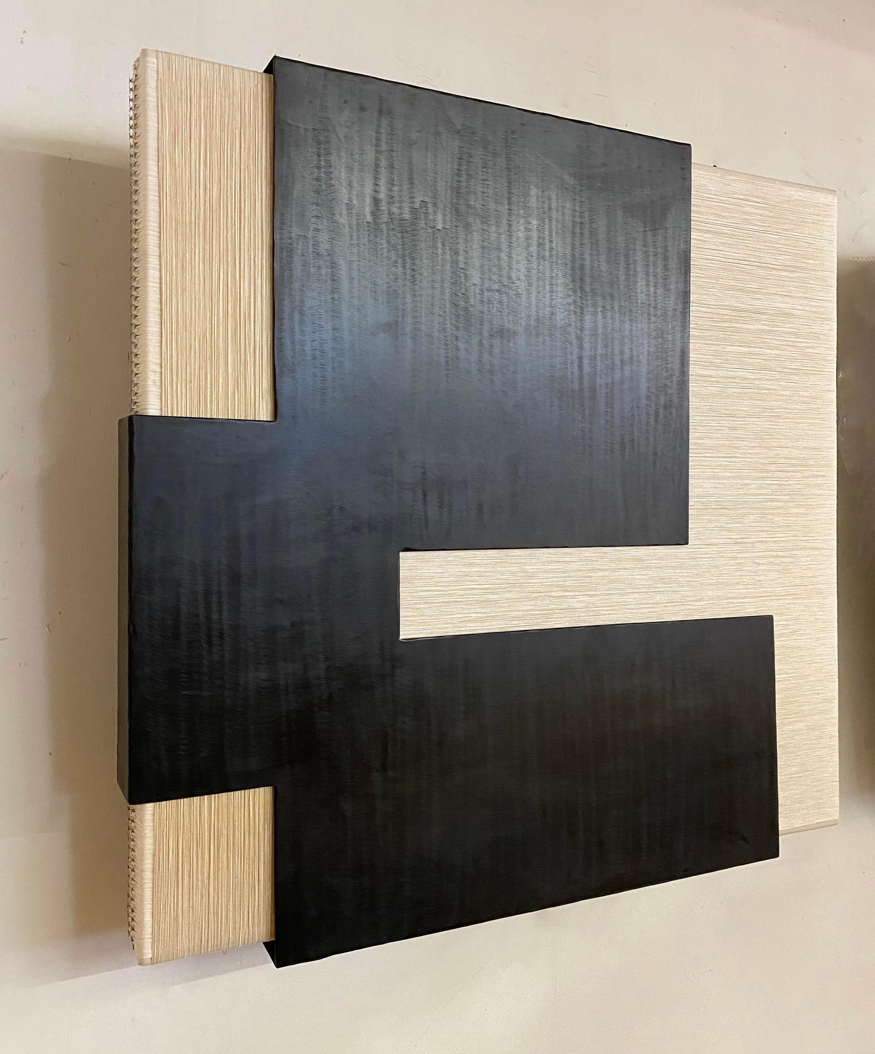 Wall sculpture no. 3
J.M. Szymanski x Marco Querin
d. 2021

This collaboration with Marco Querin is a study in conflict — hard metal vs soft textile, broken panels vs continuous threads, light and airy fiber vs dark and dense steel, subtle
