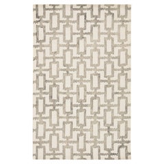 Modern Hand-Tufted Wool Rug with Contemporary Geometric Trellis Pattern in Ivory