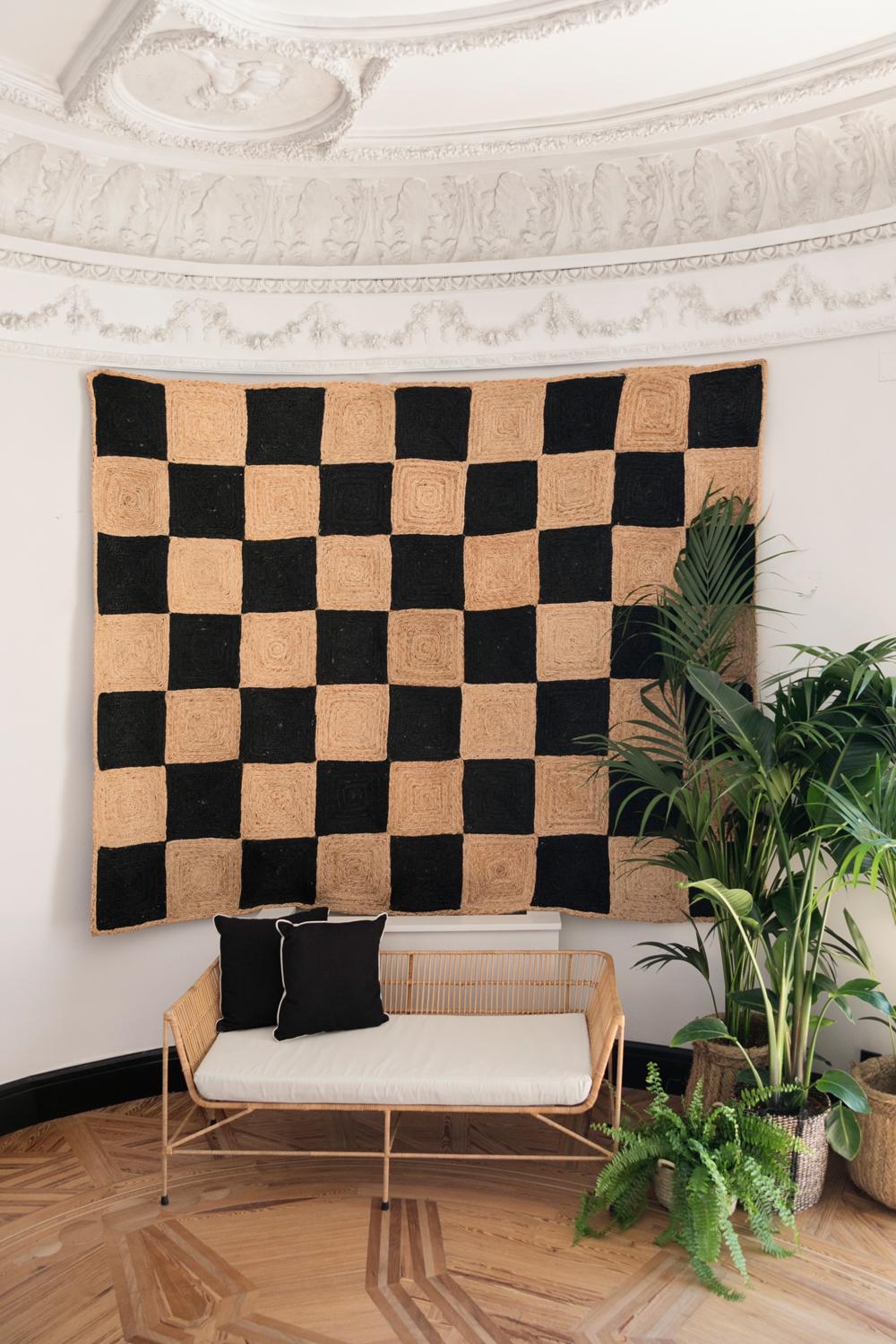 Hand-Woven Modern Handbraided Jute Rug Black&Natural Checkers For Sale