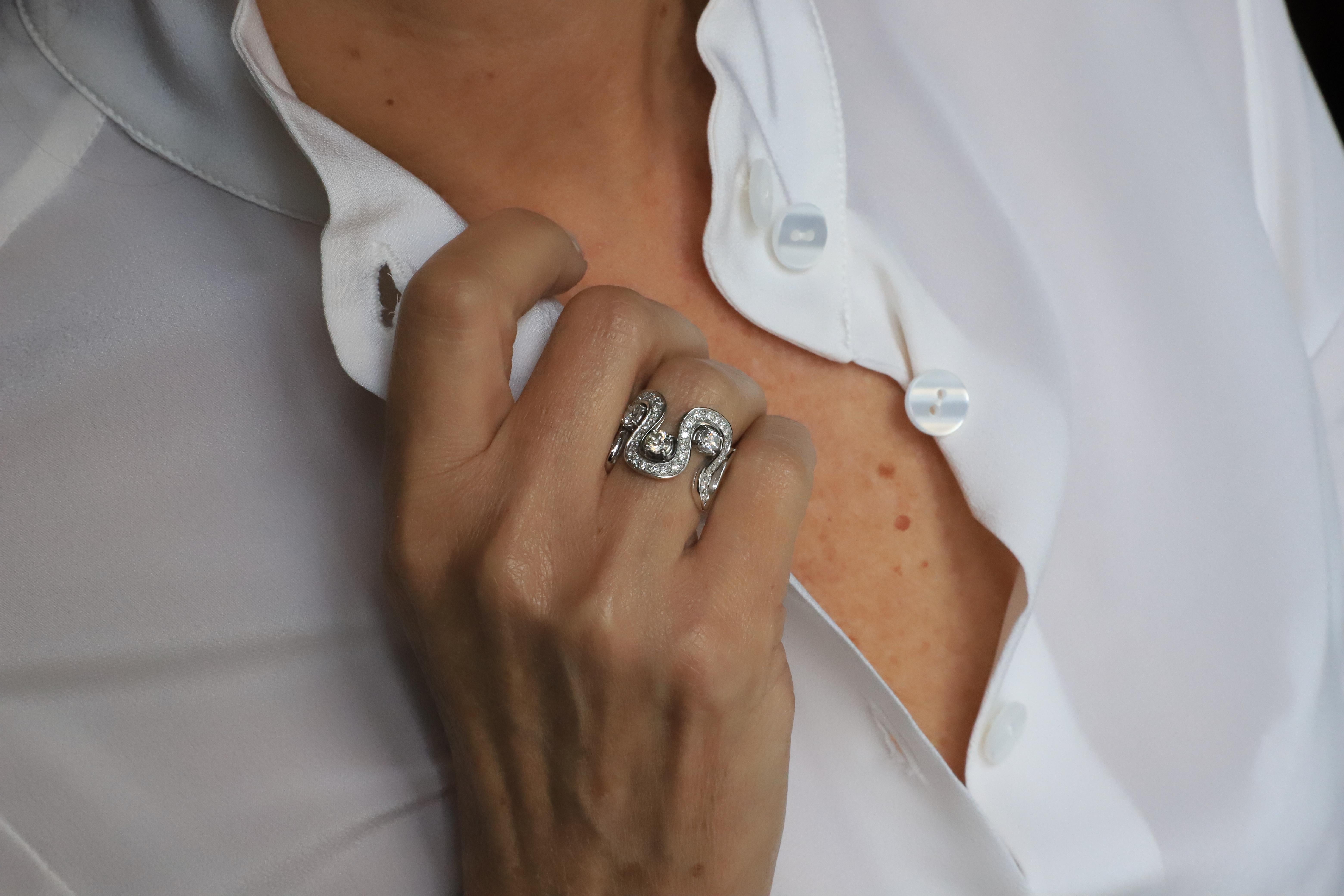 Modern Rossella Ugolini 18K Gold 1.54 Carats White Diamond Engagement Design Ring For Sale