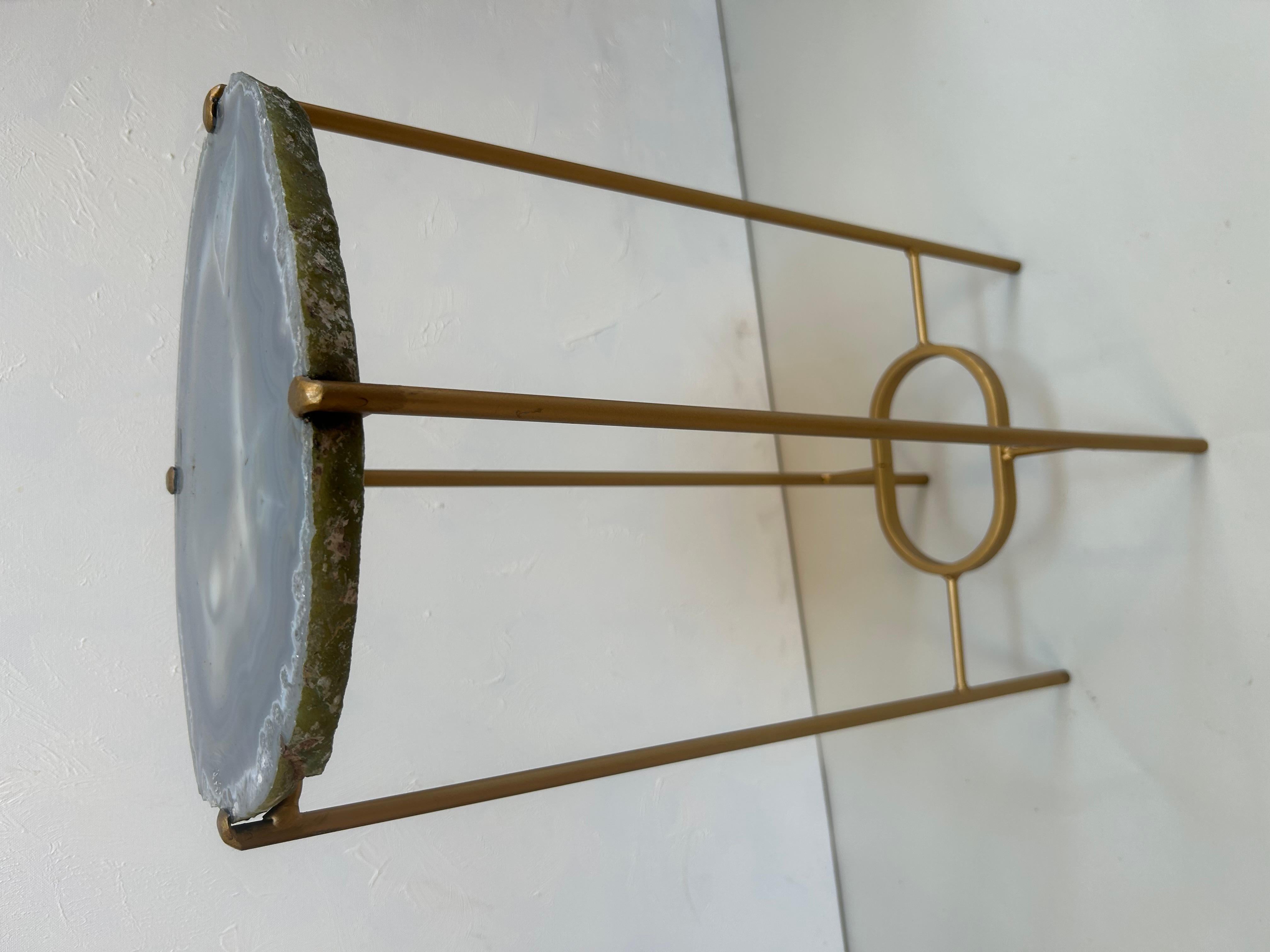 Moderne Table à boire moderne en géode fabriquée à la main en vente