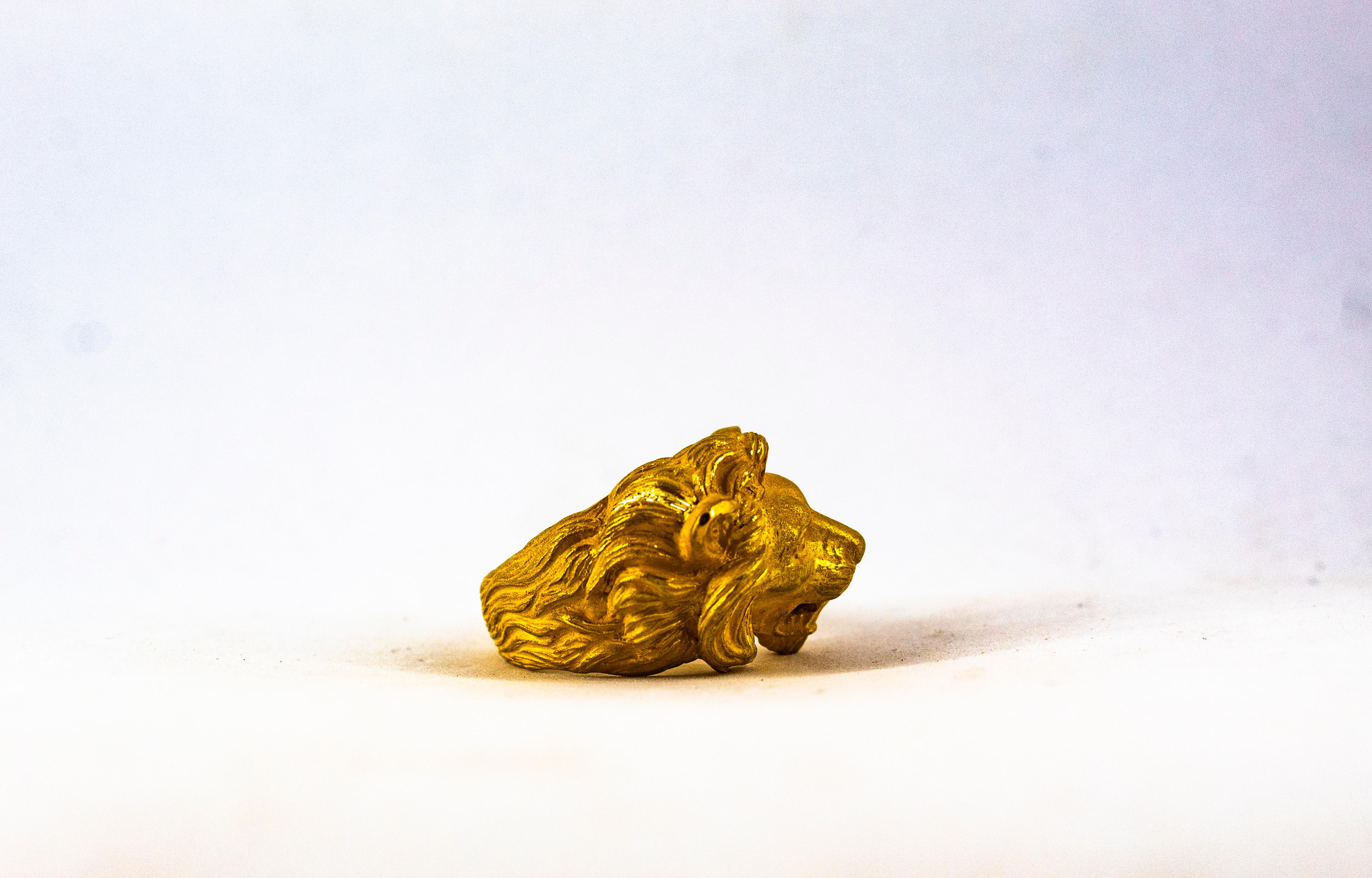 Bague cocktail moderne en or jaune « Lion » fabriquée à la main en vente 13