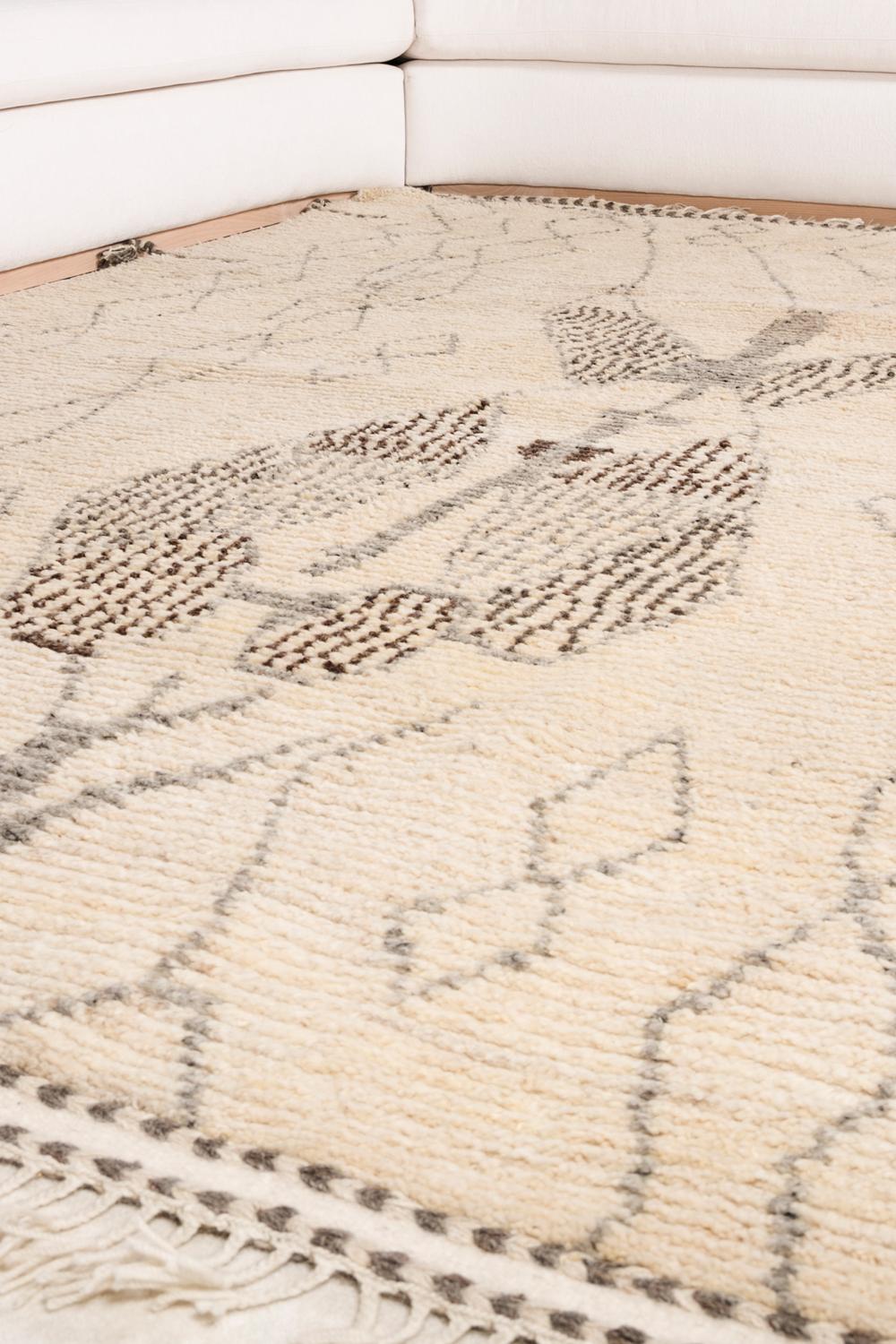 Moderner handgeknüpfter Teppich aus 100% Wolle Hochflor-Texturen Weiß, Brown & Greige Rafiki im Angebot 6