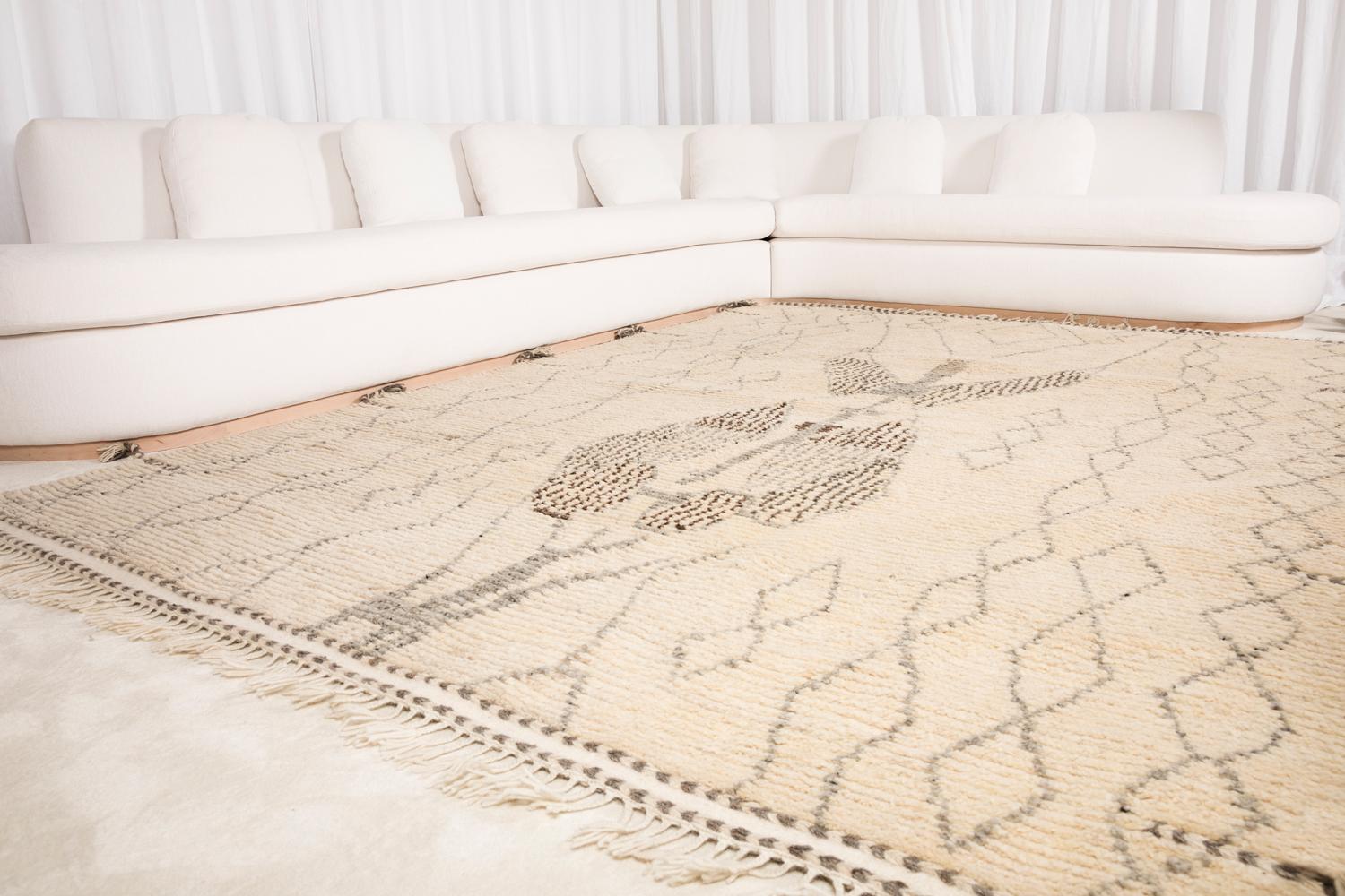Modern Handknotted 100% Wool Rug High Pile Textures White, Brown & Greige Rafiki For Sale 7
