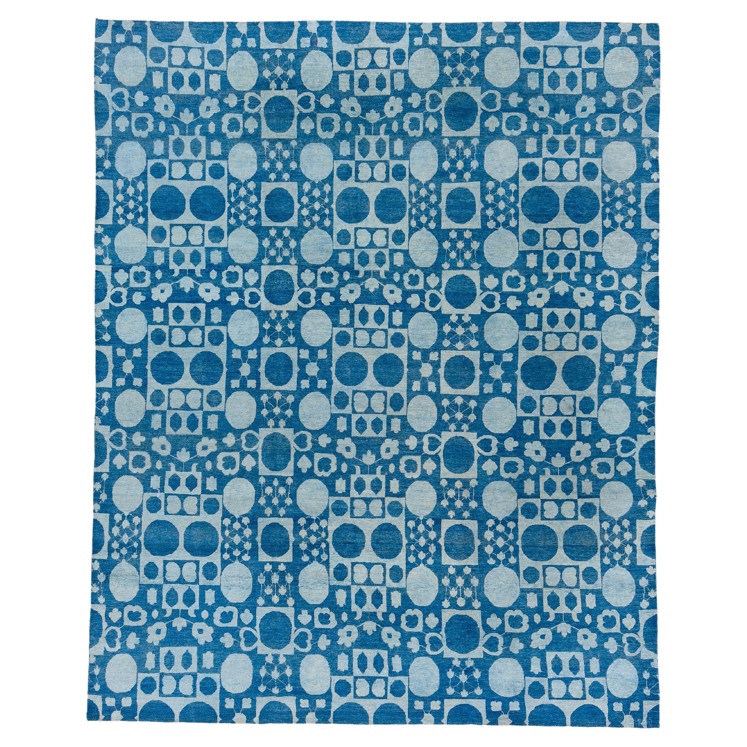 Moderner handgeknüpfter indischer Art-déco-Teppich in Royal & Hellblau, Palette