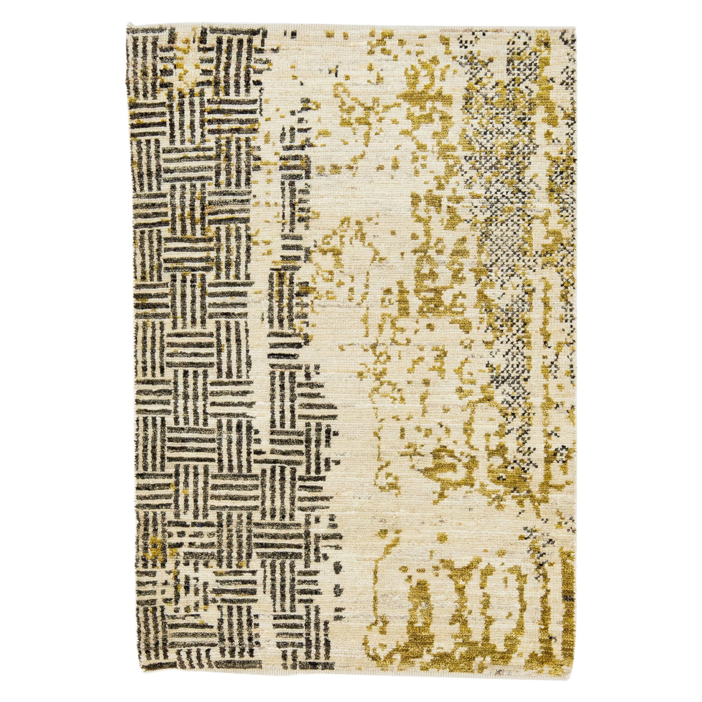 The Moderns Handmade Deconstruction style Custom Beige Wool Rug (tapis en laine beige) en vente